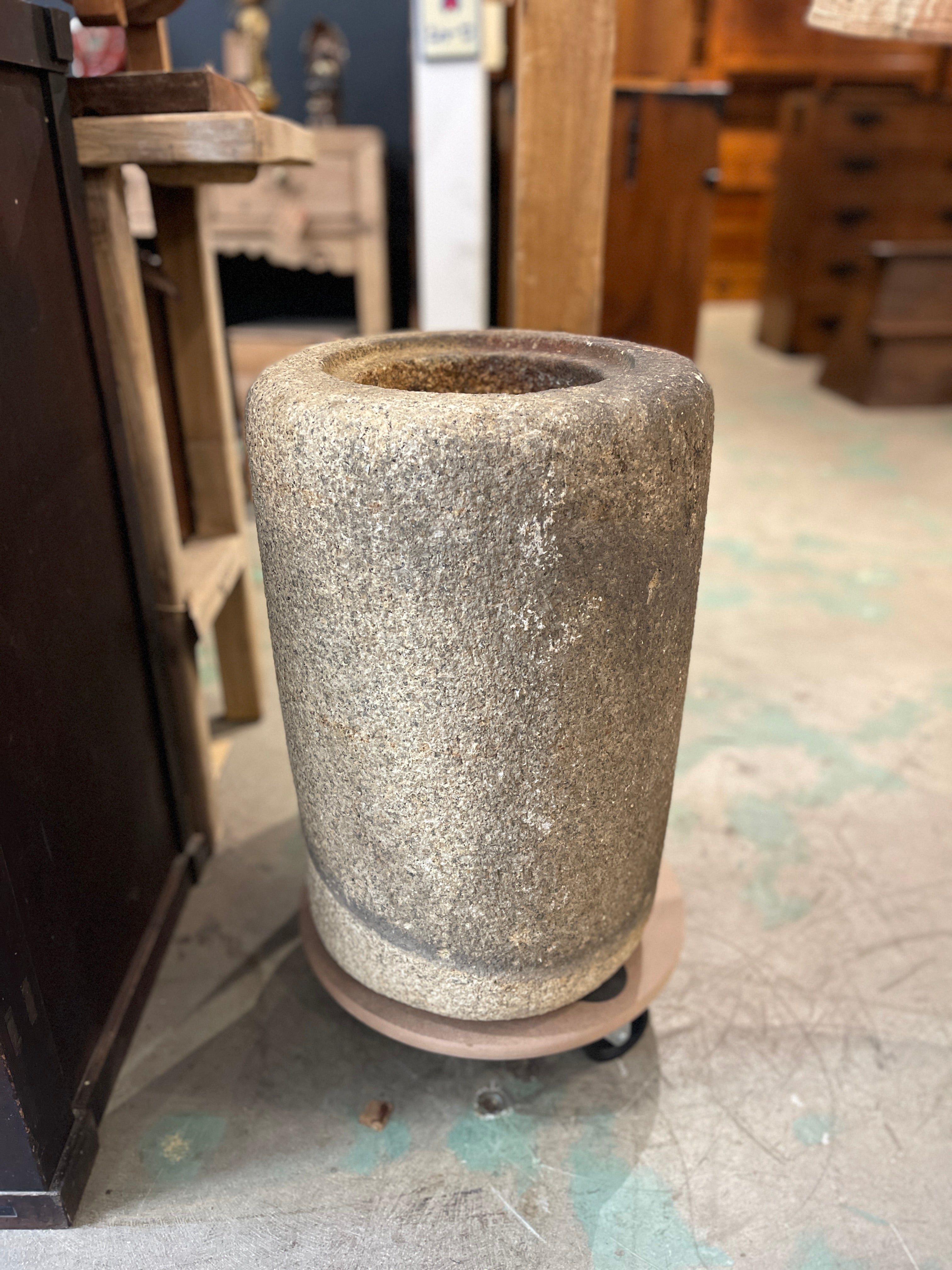 Japanese Chozubachi, Stone Water Basin - Granite | Meiji