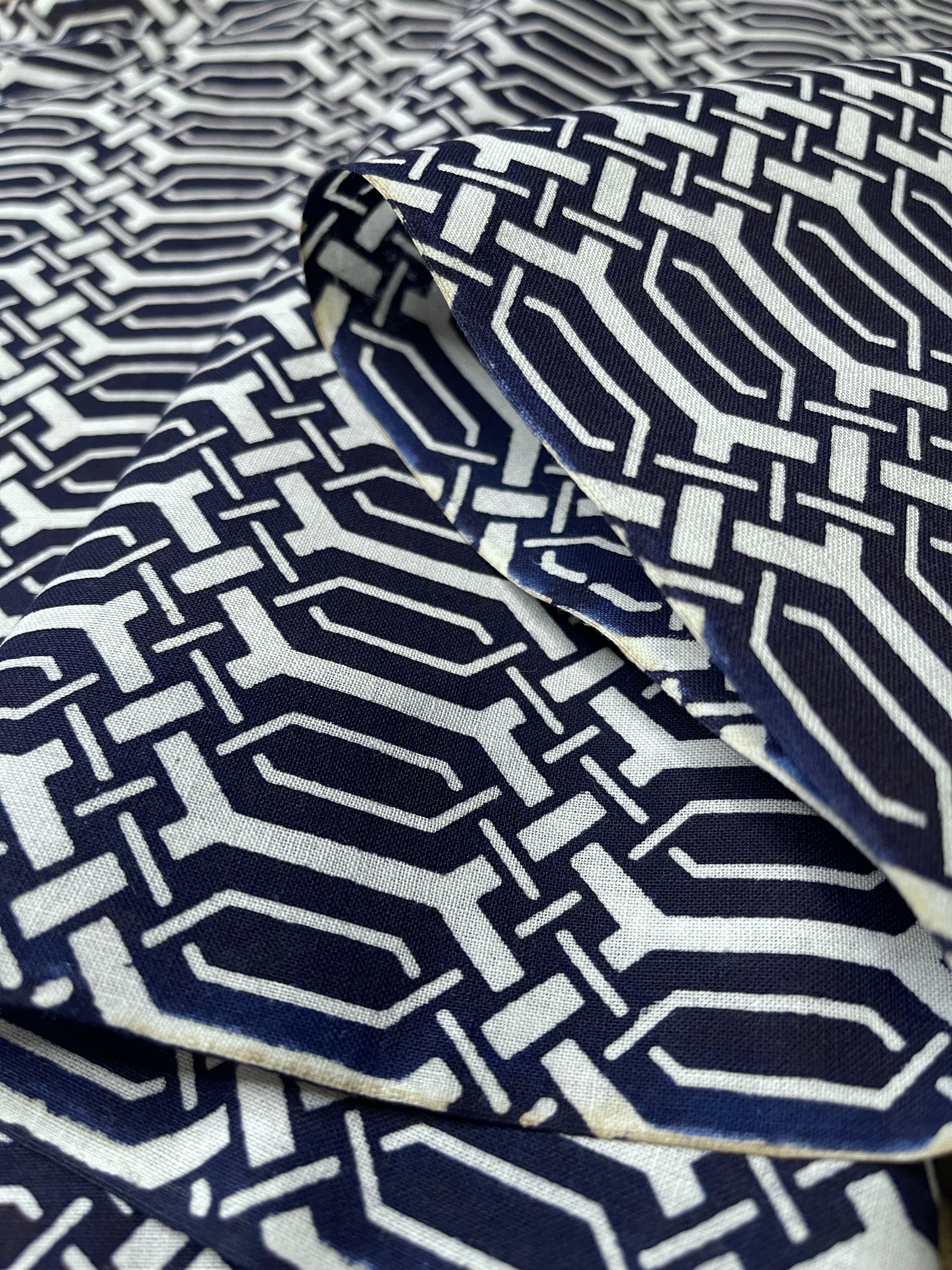 Japanese Yukata Cotton Fabric, Indigo & White