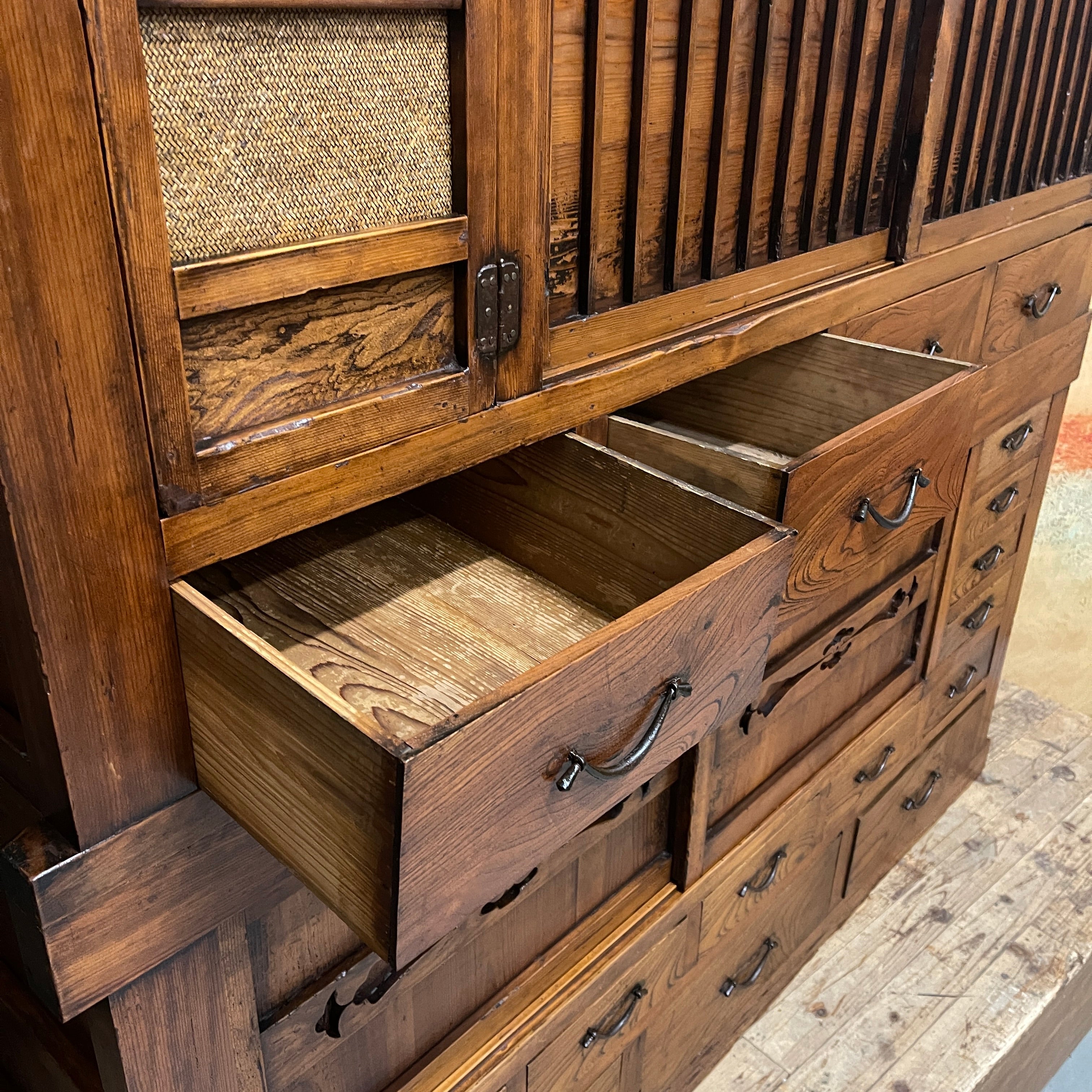 Japanese Mizuya, Kitchen Cabinet - Cedar & Cypress & Elm | Meiji