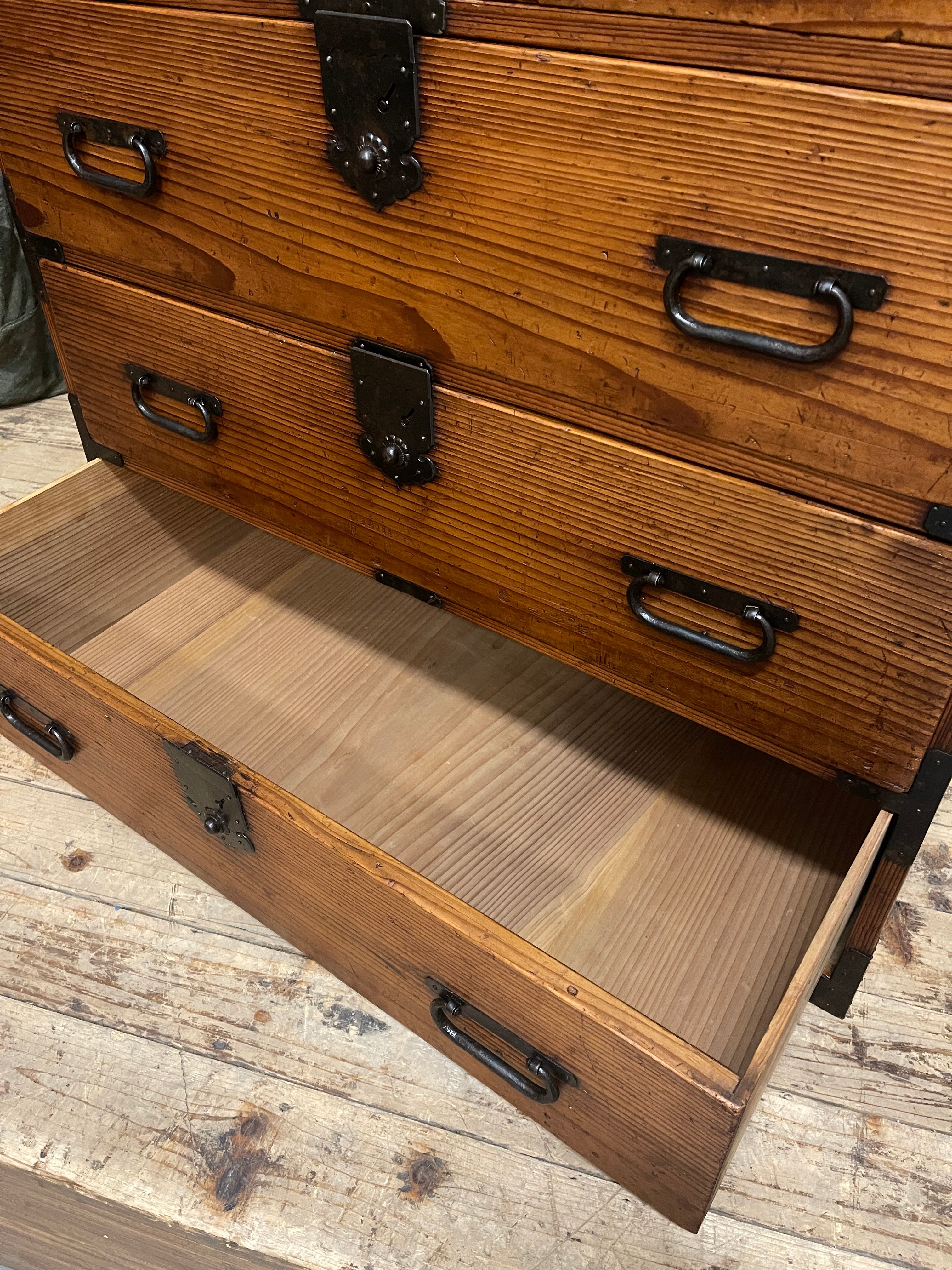 Japanese Chest Of Drawers - Cypress & Cedar | Meiji