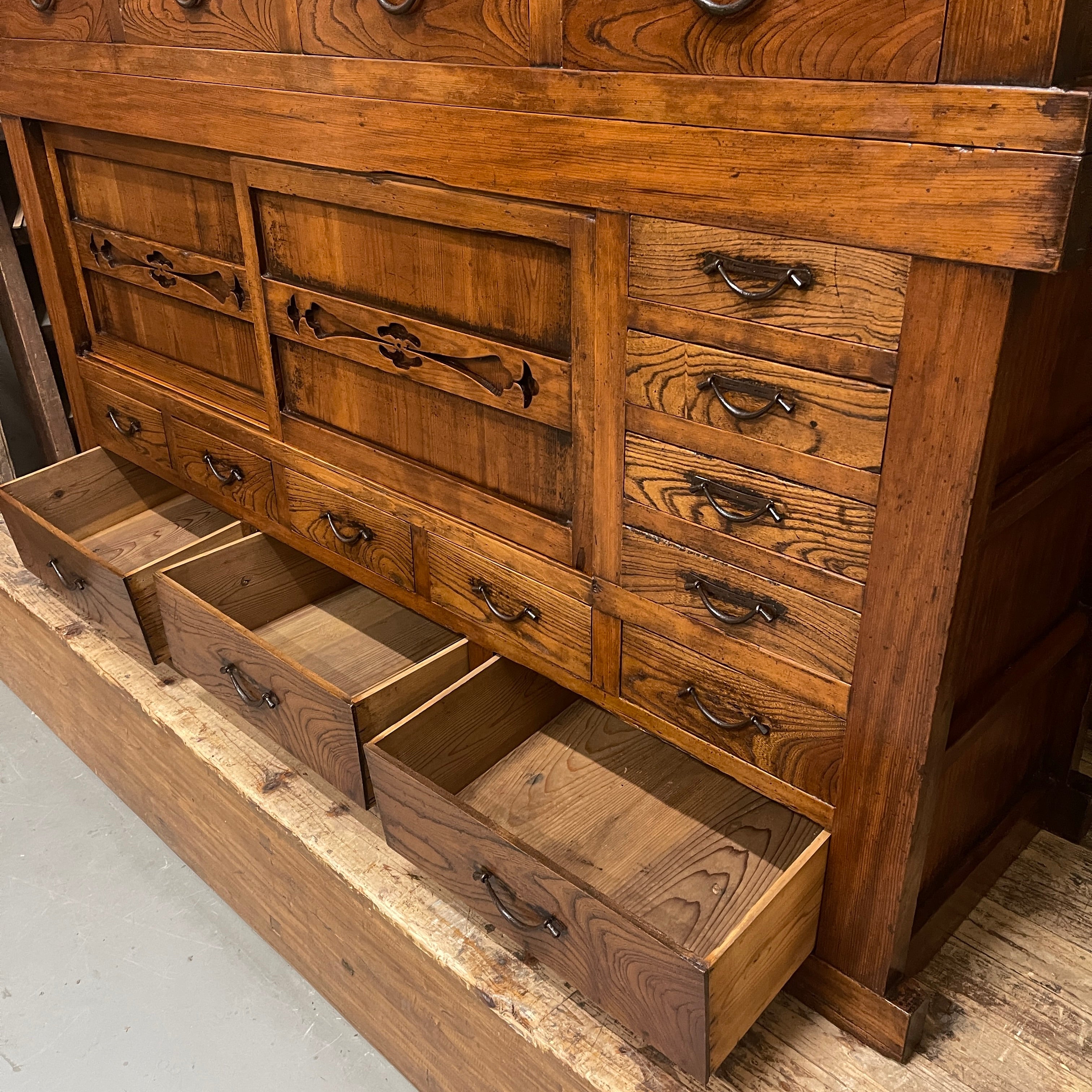 Japanese Mizuya, Kitchen Cabinet - Cedar & Cypress & Elm | Meiji