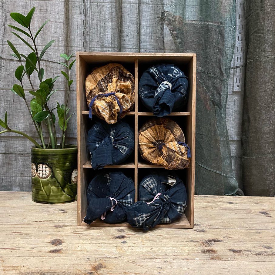 Antique Japanese Lacquered Bowl Set - Object d'art