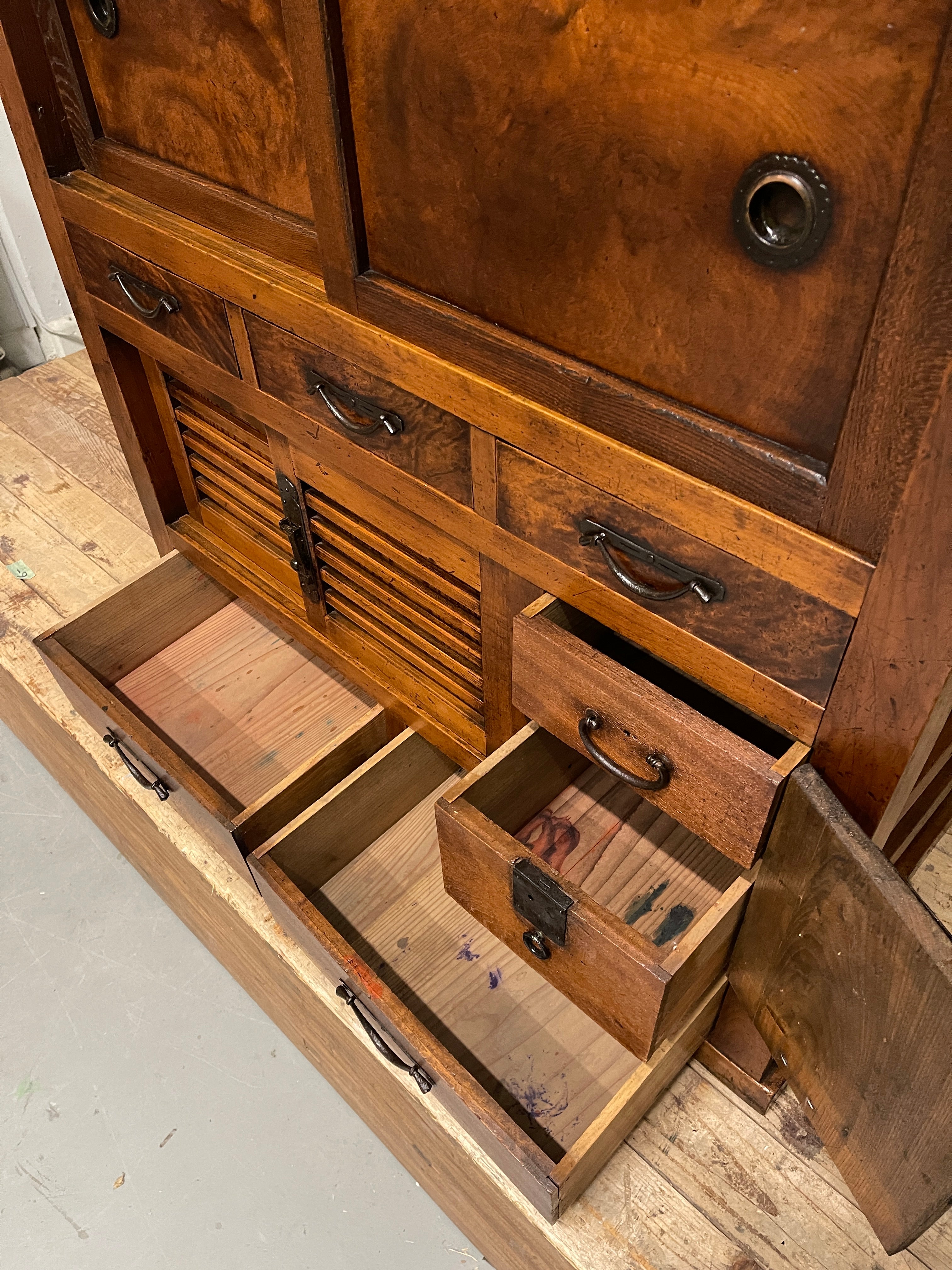 Japanese Choba Dansu, Merchant’s Chest – Cypress & Cedar & Elm | Edo