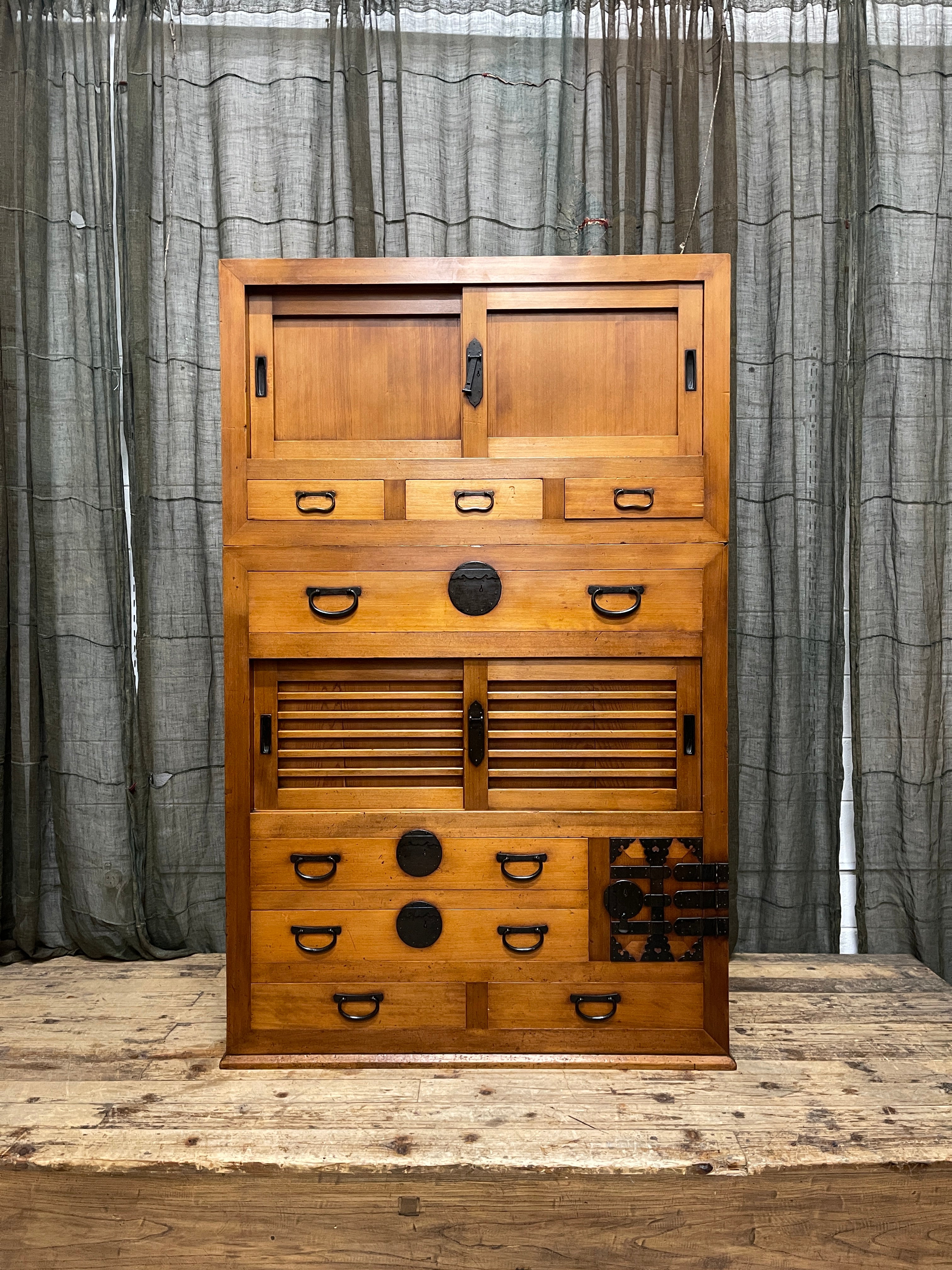 Japanese Choba Dansu, Merchant’s Chest – Cedar & Cypress | Taisho