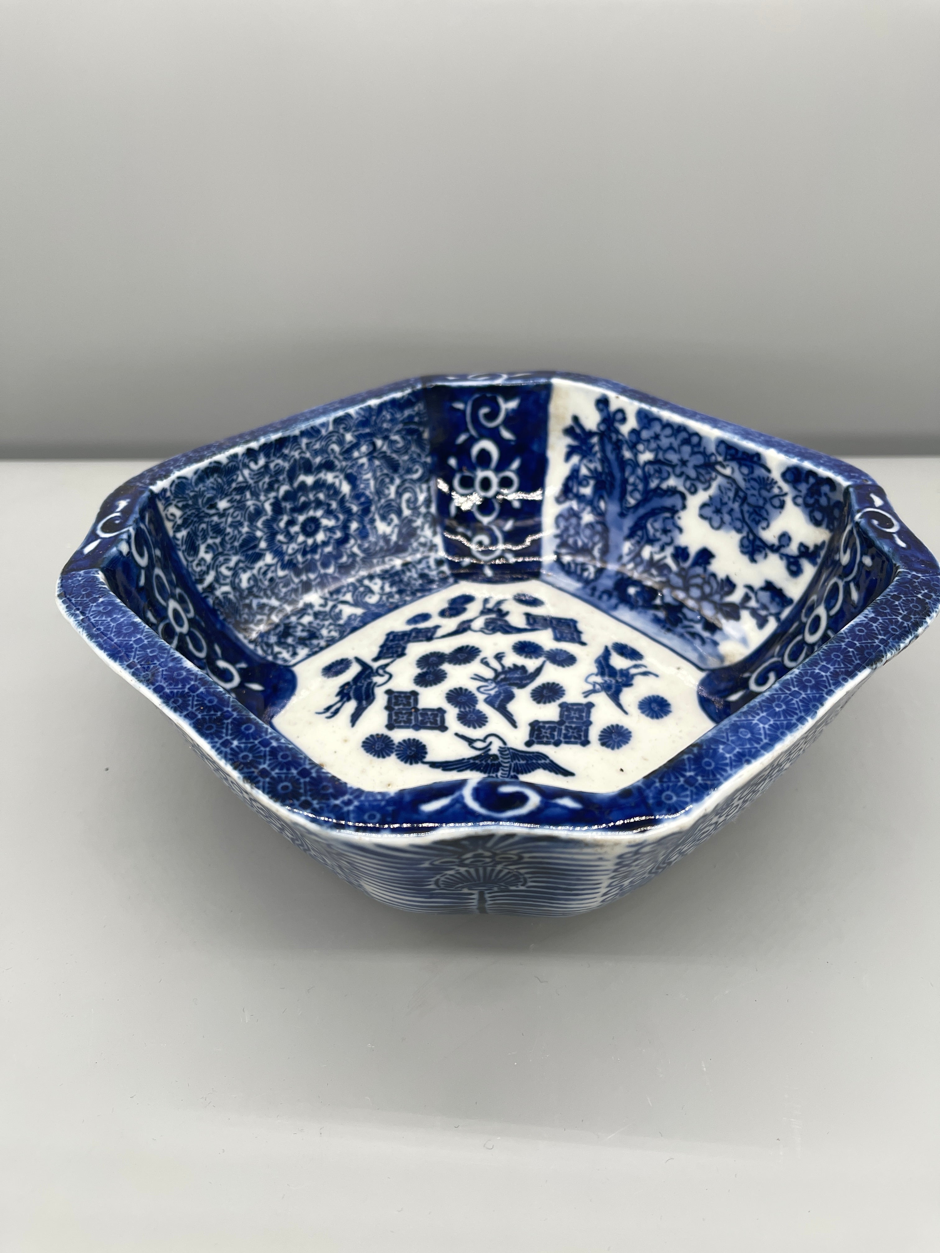 Vintage Japanese Serving Bowl, IMARI Ware - LARGE