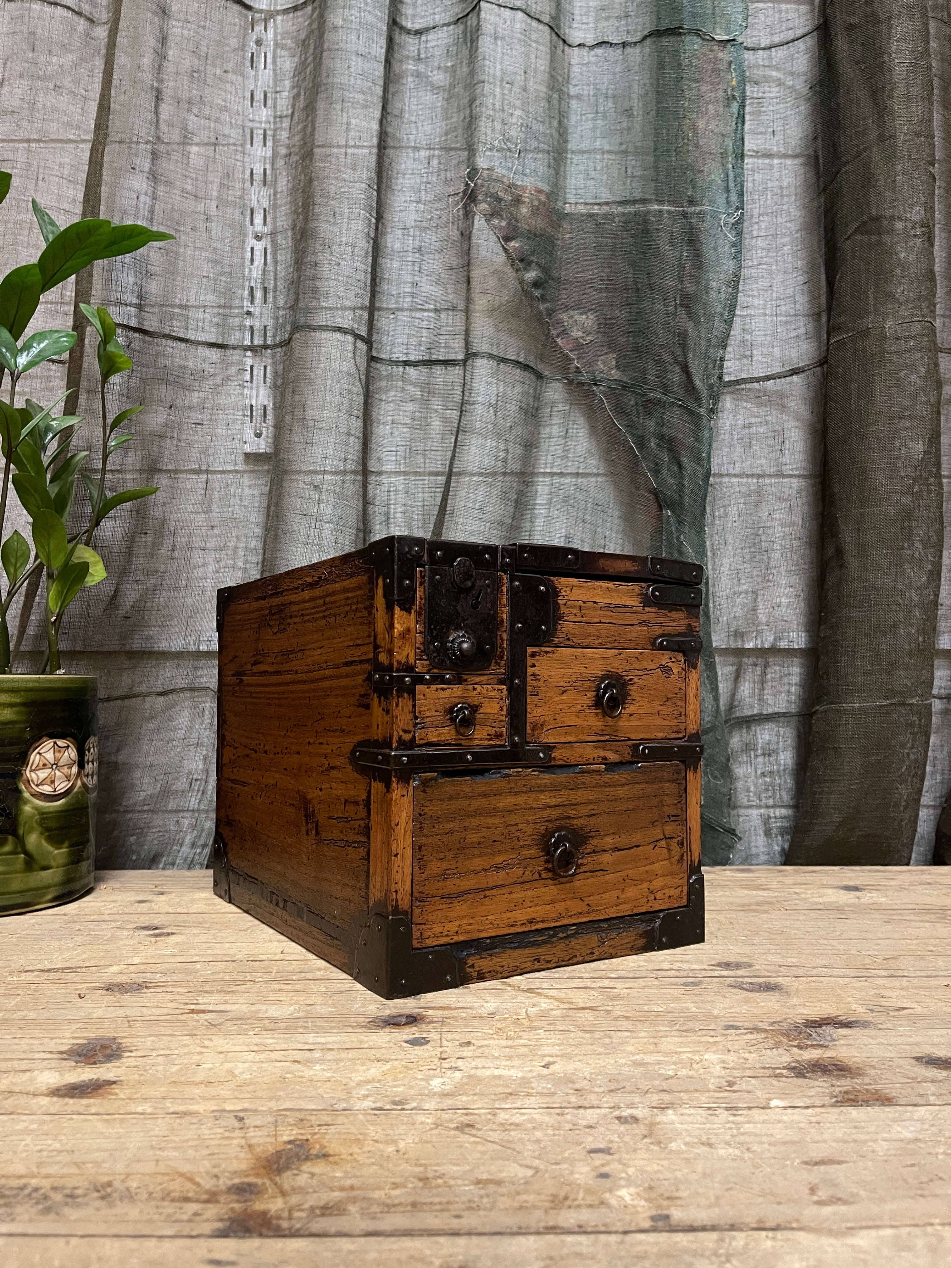 Suzuri Bako, Japanese Calligraphy Box - Paulownia | Edo