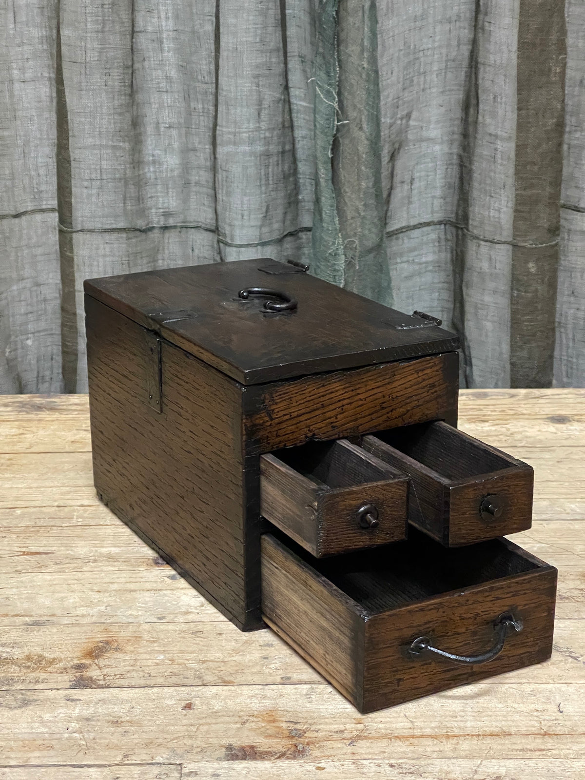 Antique Japanese elm calligraphy box (suzuri bako), Edo period, view 5