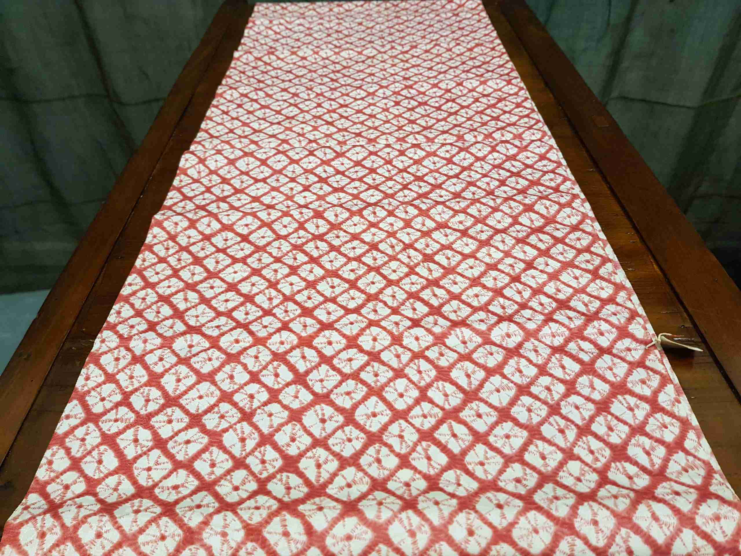 Japanese Silk Fabric, White & Pink Shibori Kanoko Pattern
