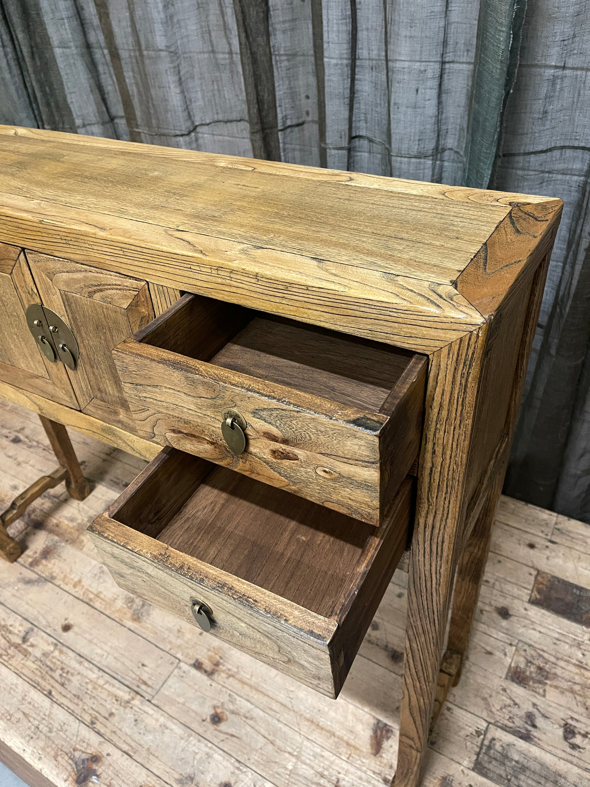Provincial Style Chinese Hall Table | Elm