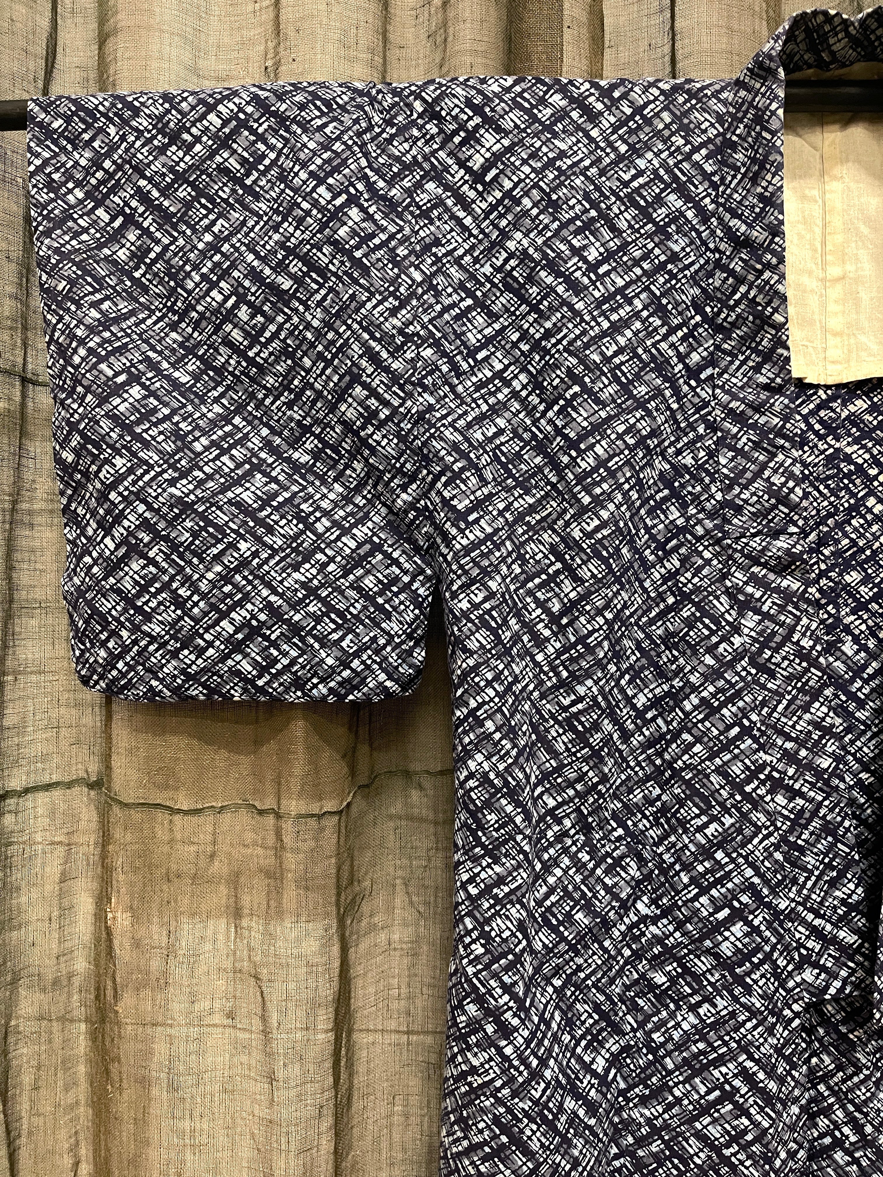 Vintage Yukata, Japanese Cotton Kimono - Geometric Pattern