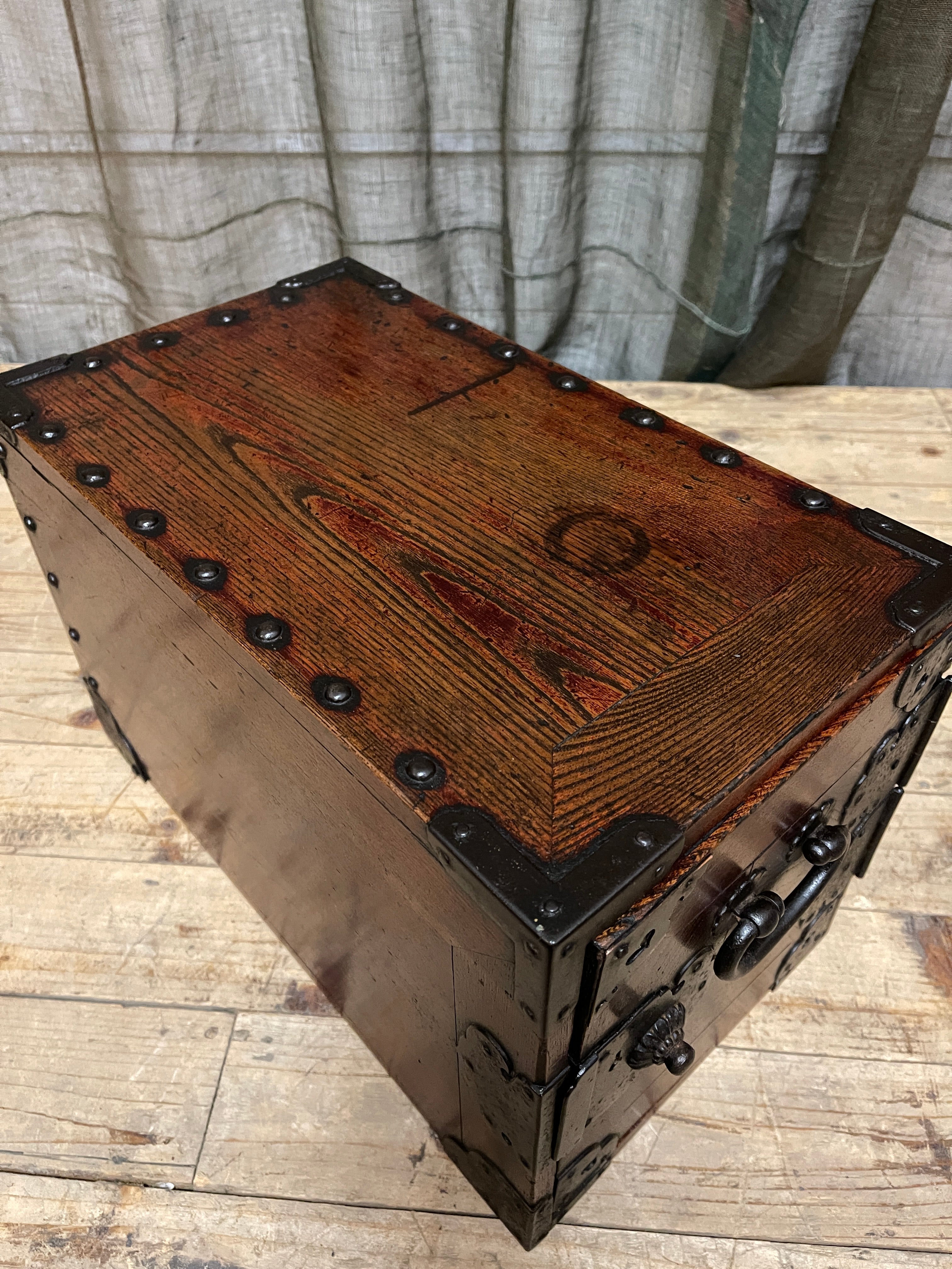 Funa Dansu, Japanese Ships Chest - Elm | Meiji