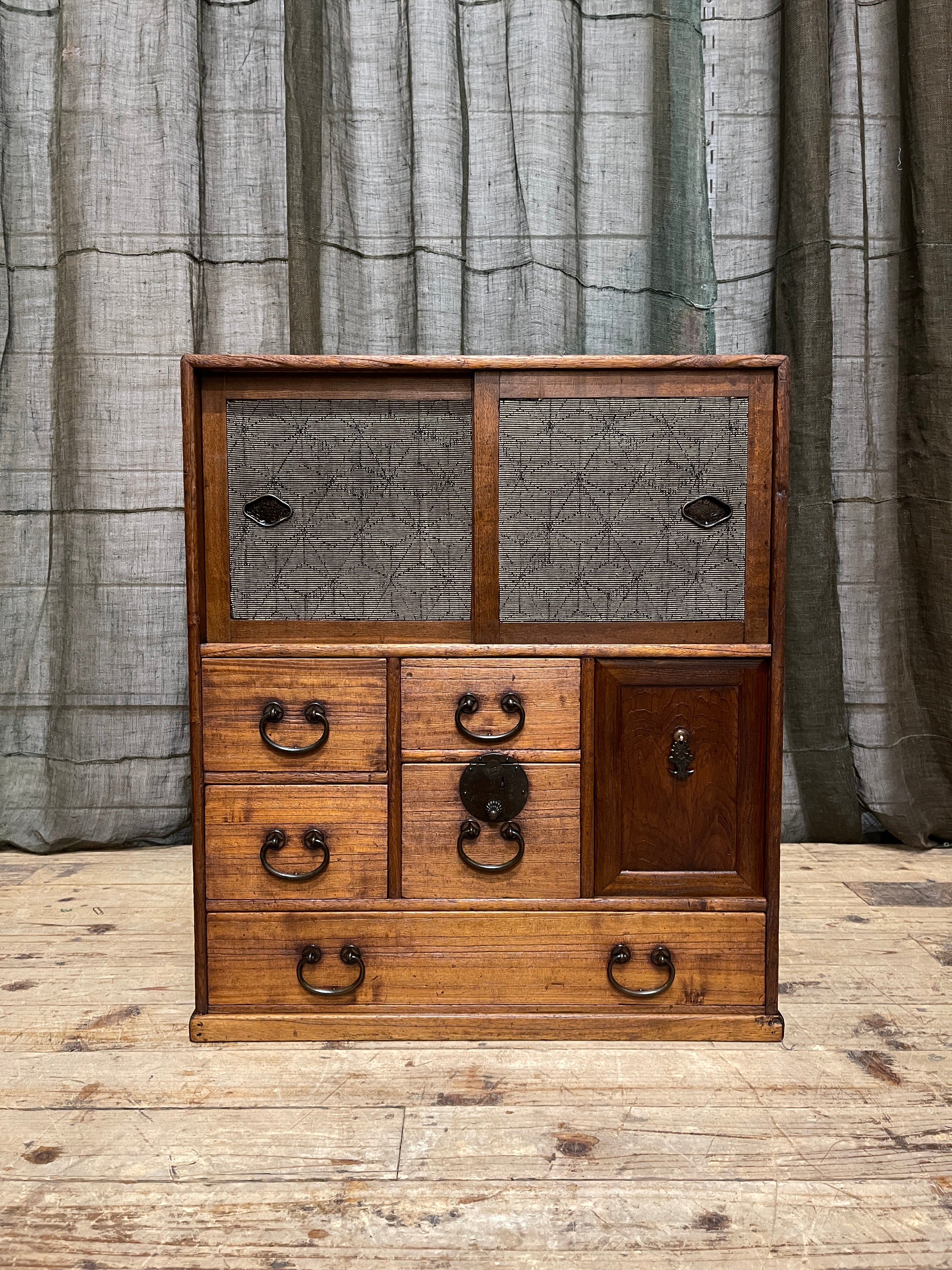 Ko Dansu, Japanese Side Cabinet - Paulownia| Taisho