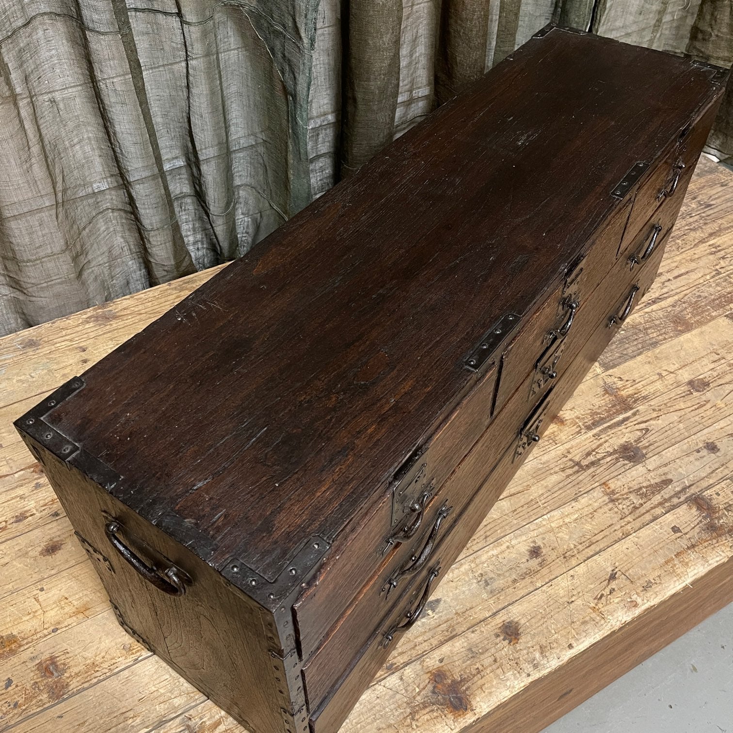 Katana Dansu, Japanese Sword Chest - Paulownia | Late Edo