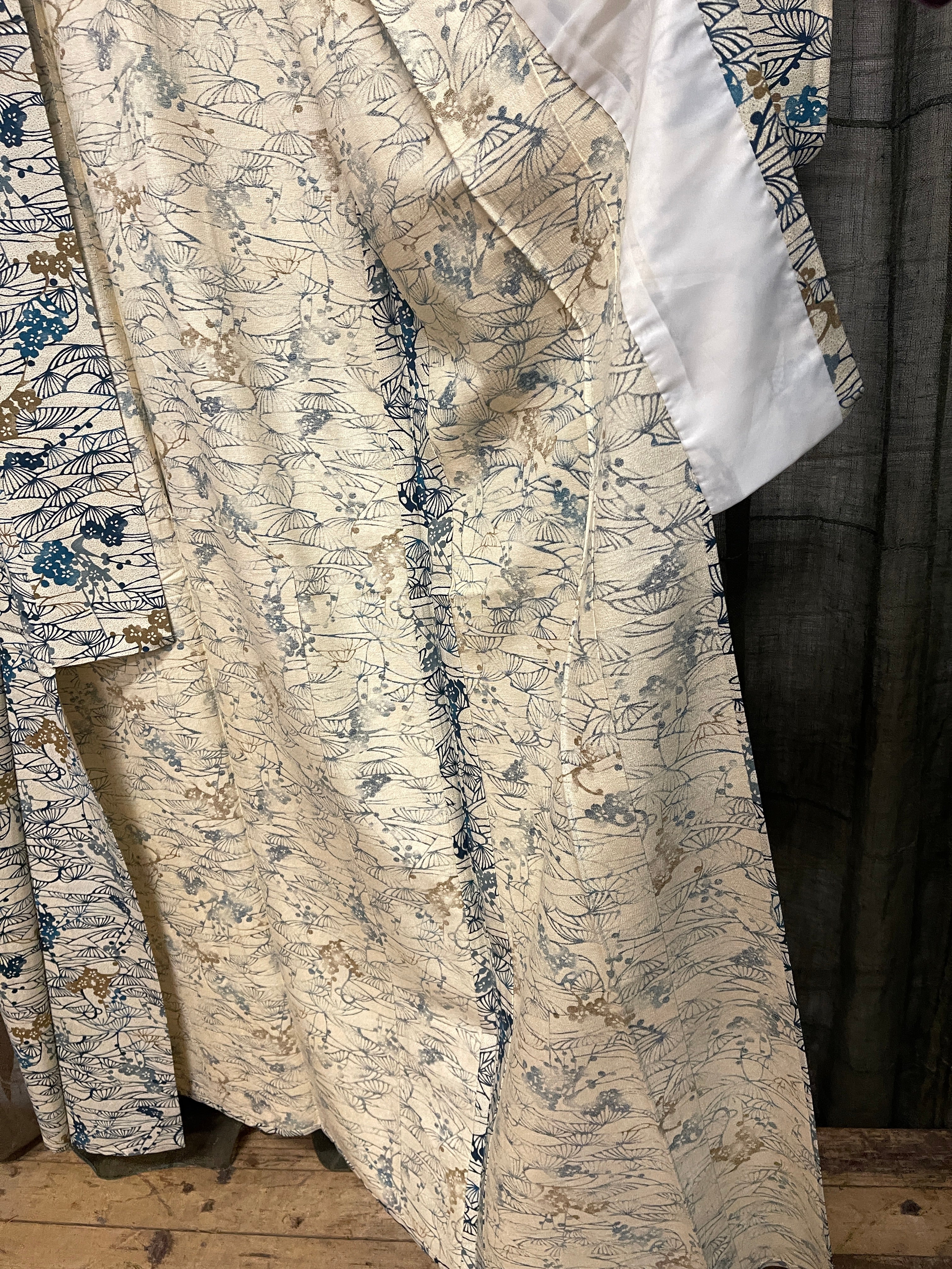 Vintage Japanese Summer Kimono, Unlined | C.1970
