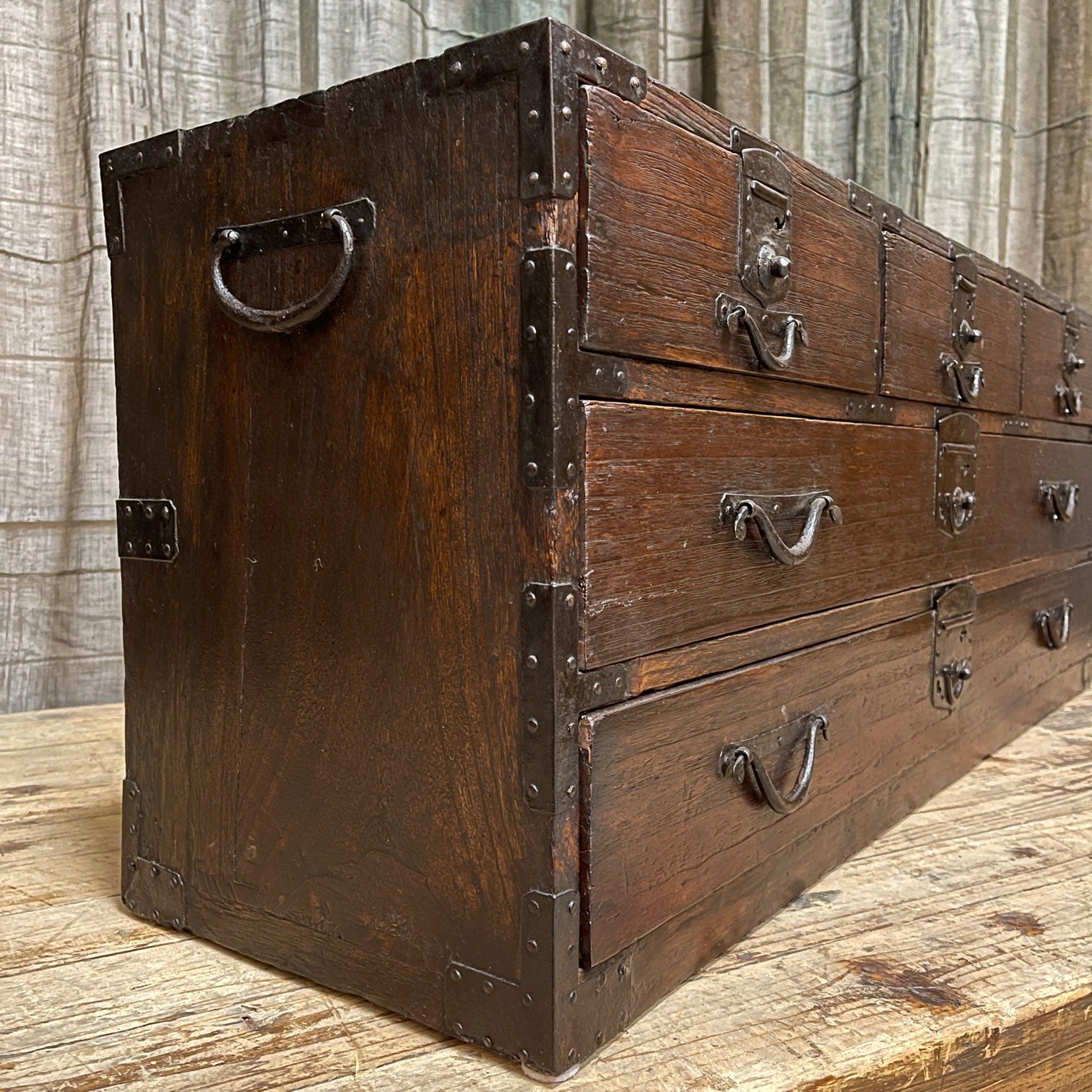 Katana Dansu, Japanese Sword Chest - Paulownia | Late Edo