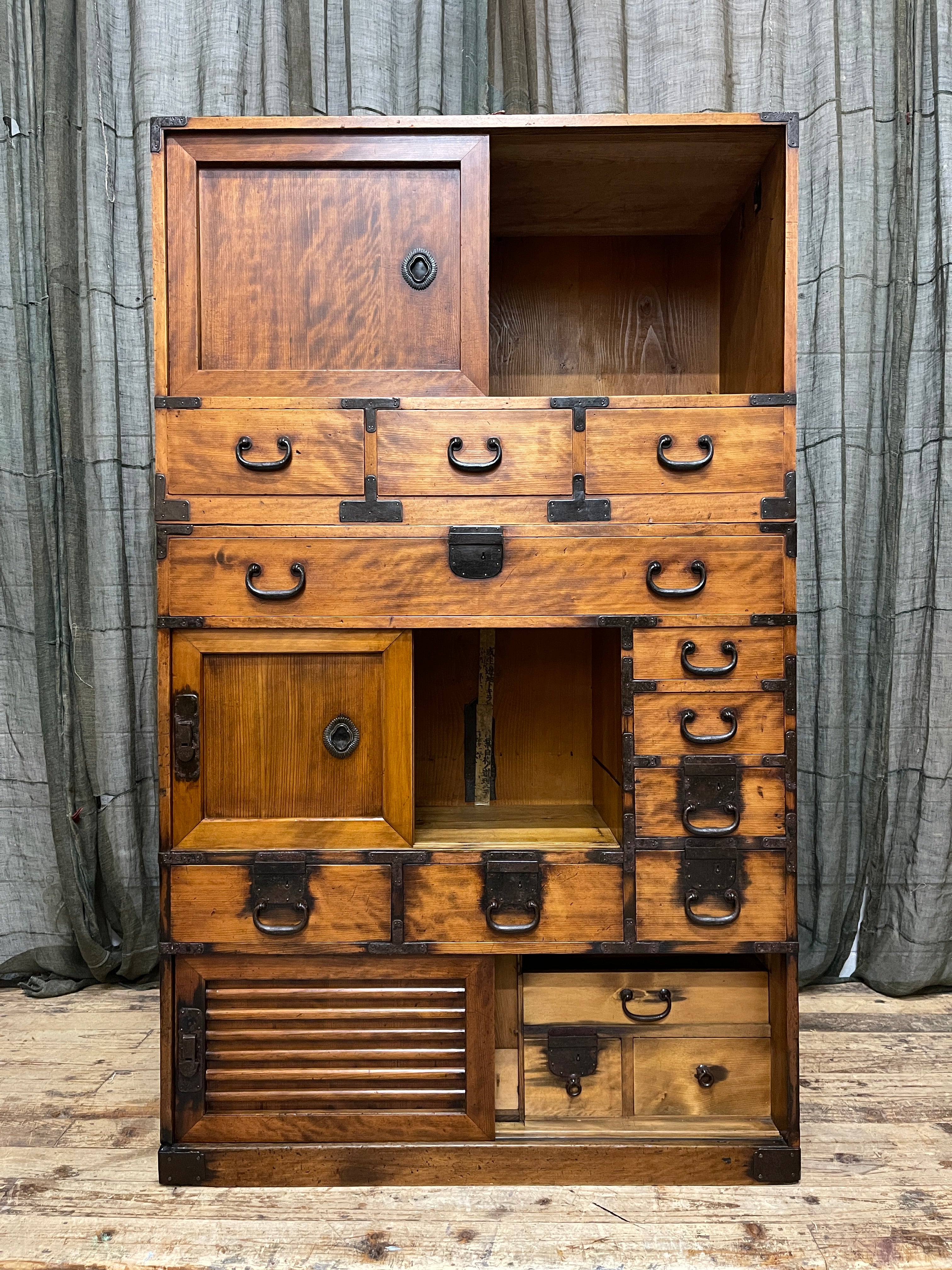 Japanese Choba Dansu, Merchant’s Chest From Osaka – Cedar & Cypress | Meiji