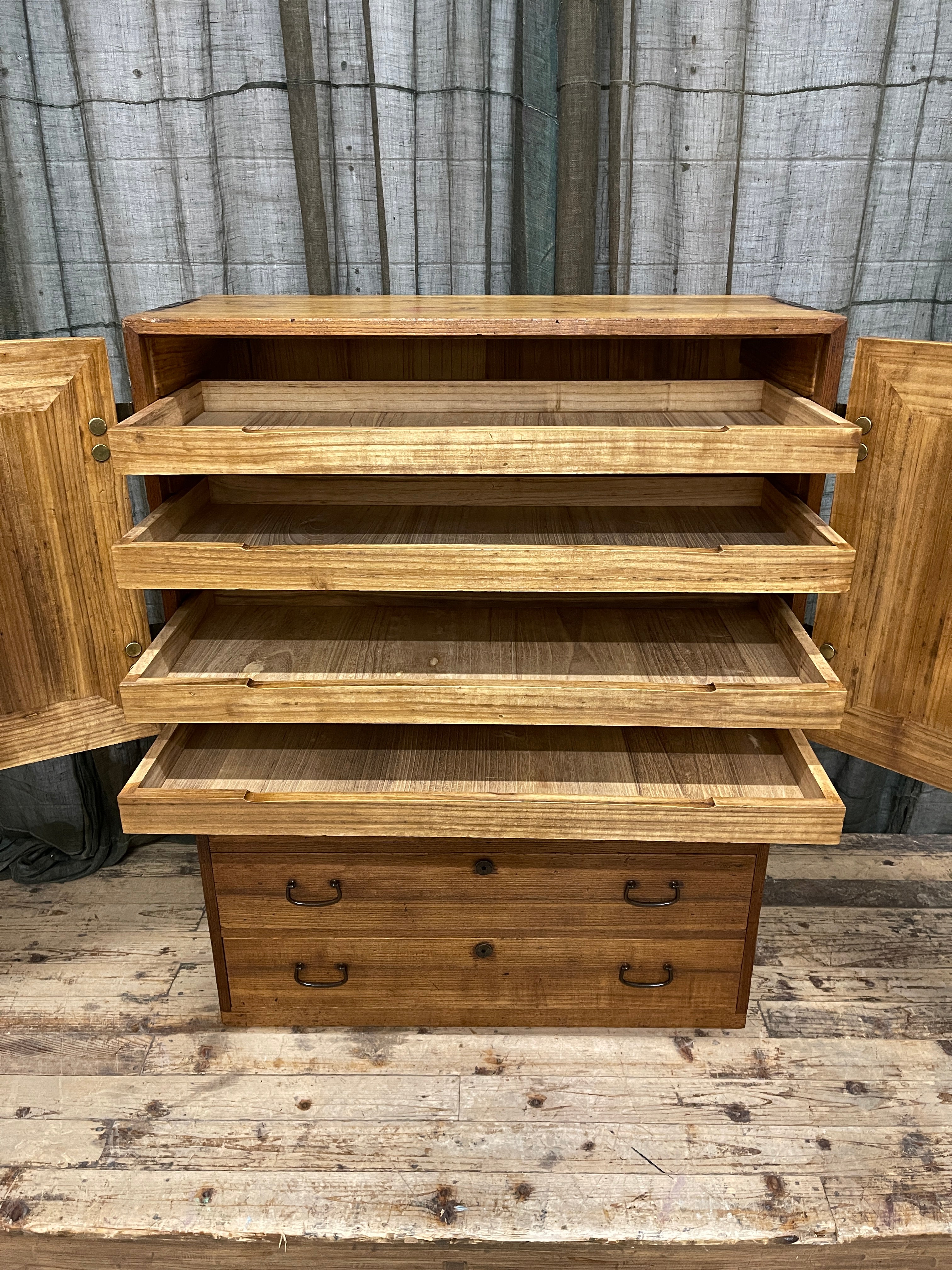 Vintage Japanese Kimono Storage Chest - Paulownia | Showa, Mid 20th Century