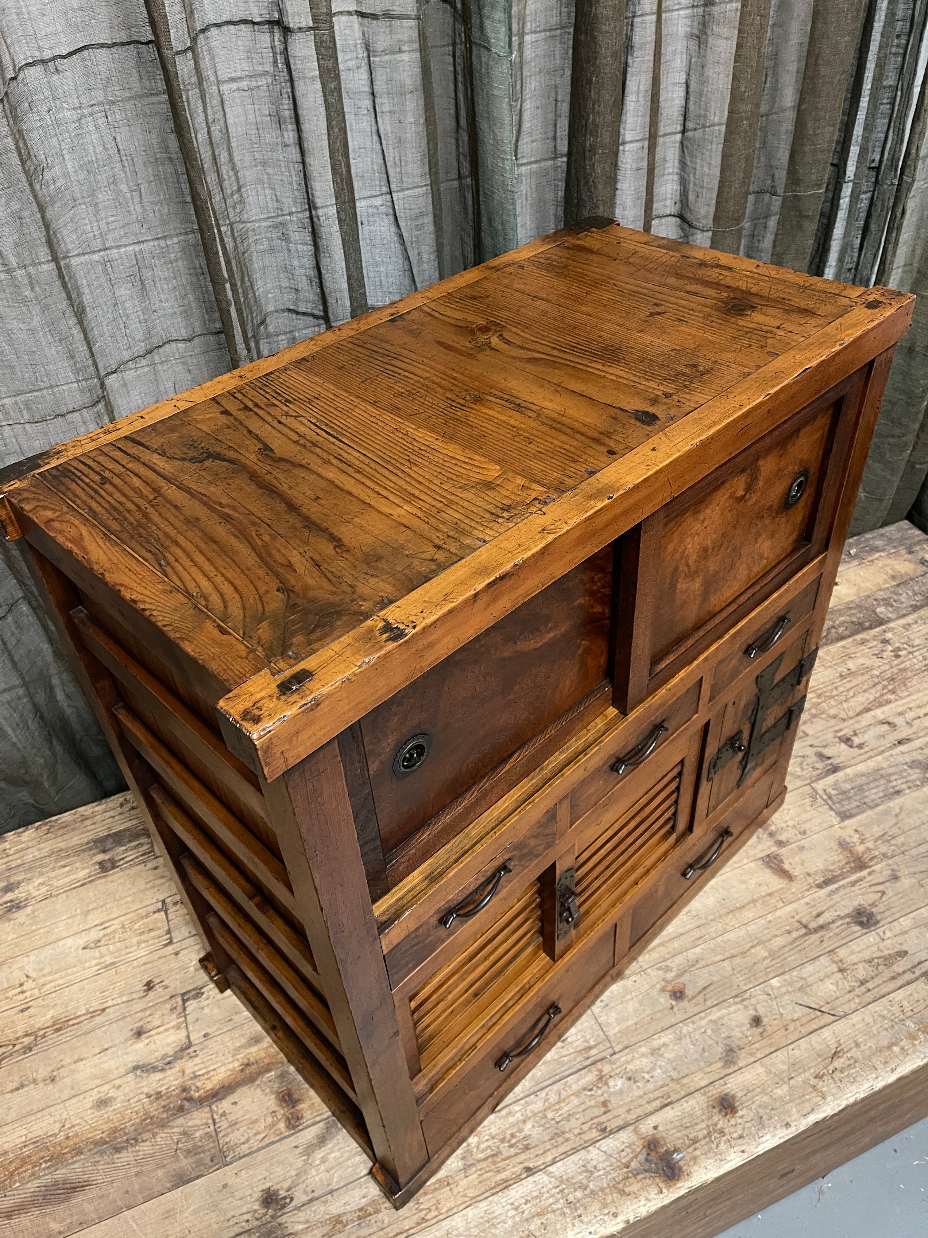 Japanese Choba Dansu, Merchant’s Chest – Cypress & Cedar & Elm | Edo