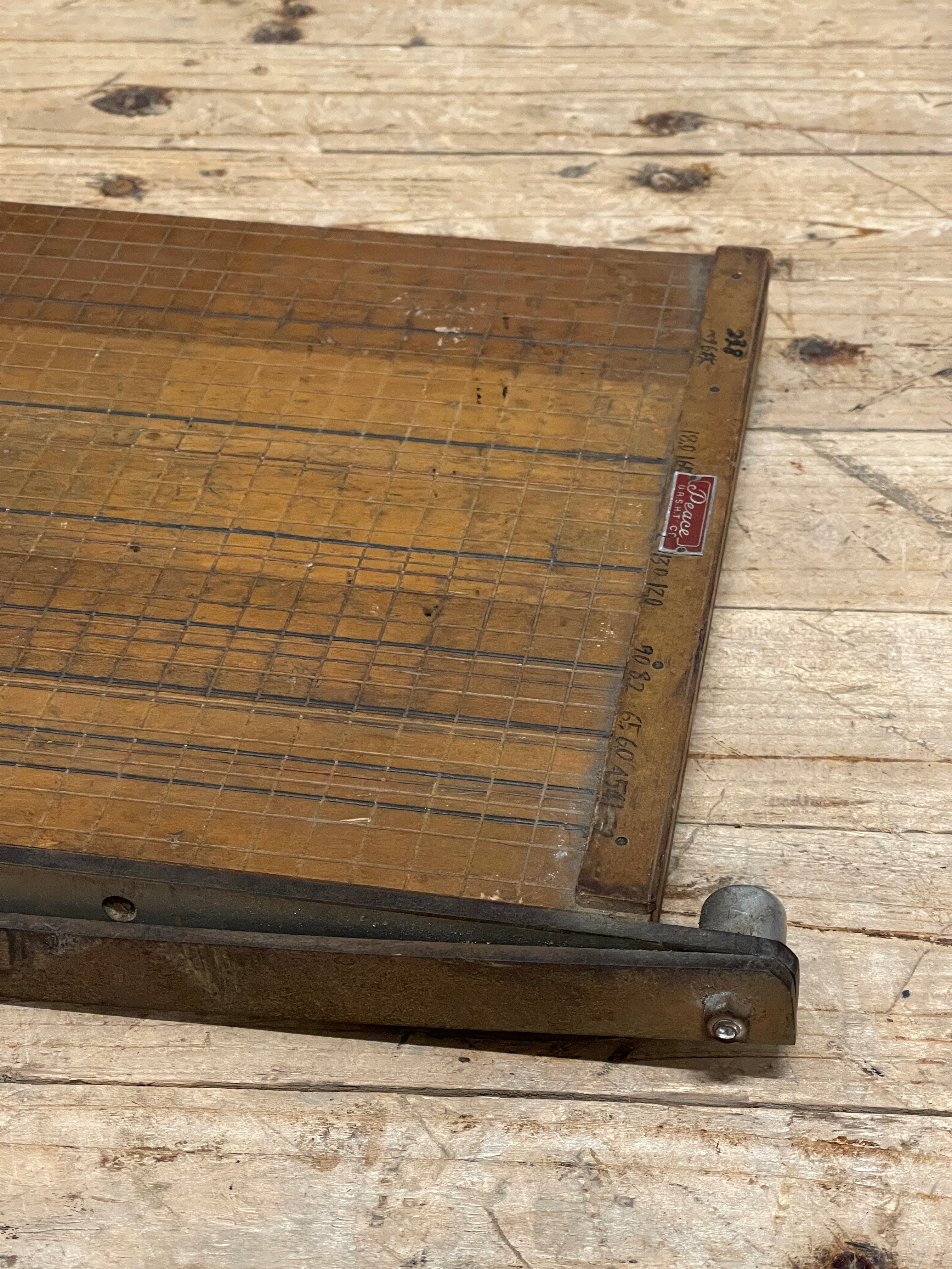 Retro Japanese Guillotine Paper Cutter