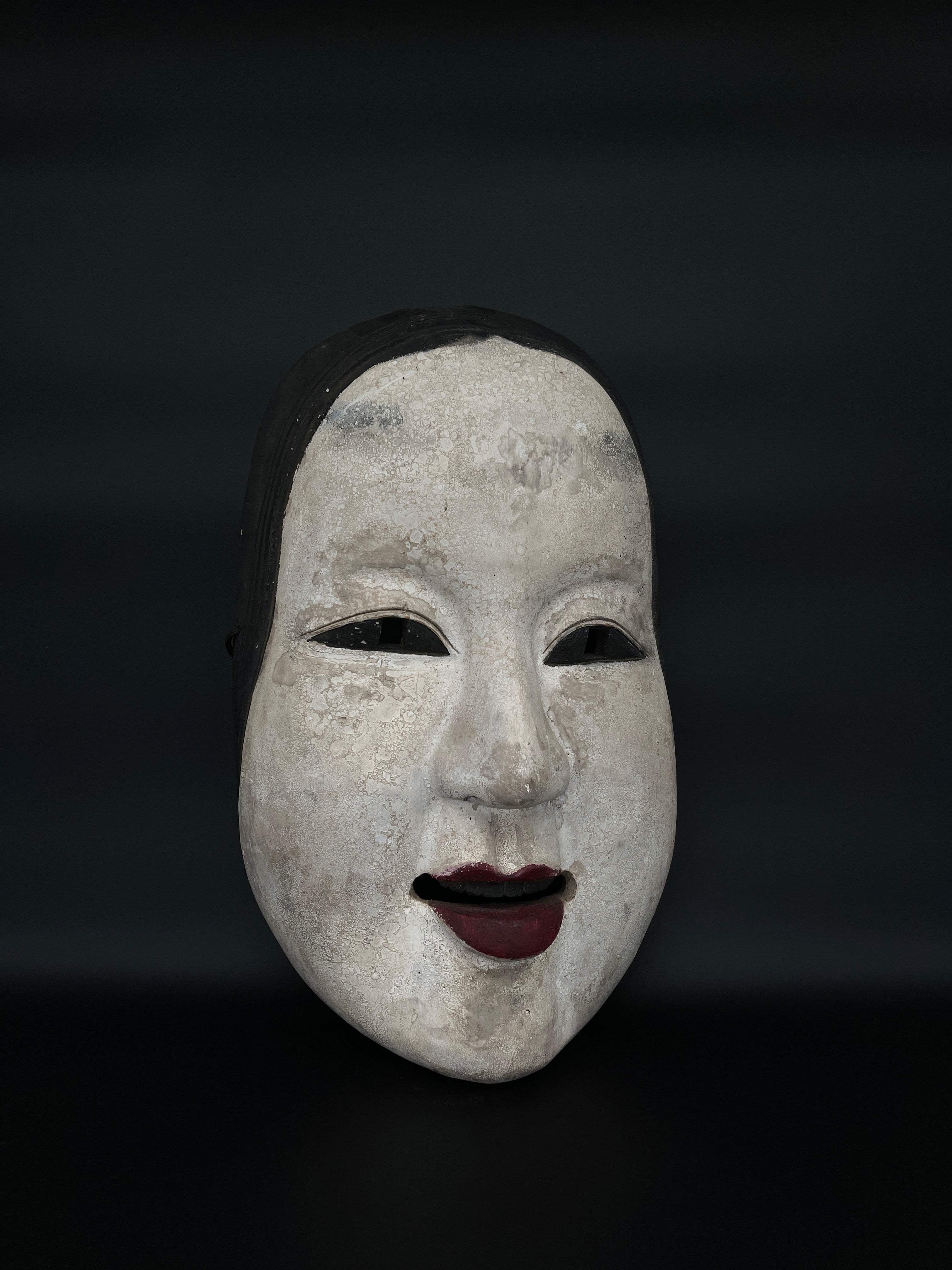 Large Antique Hand Carved Nō Theatre Mask - Ko Omote