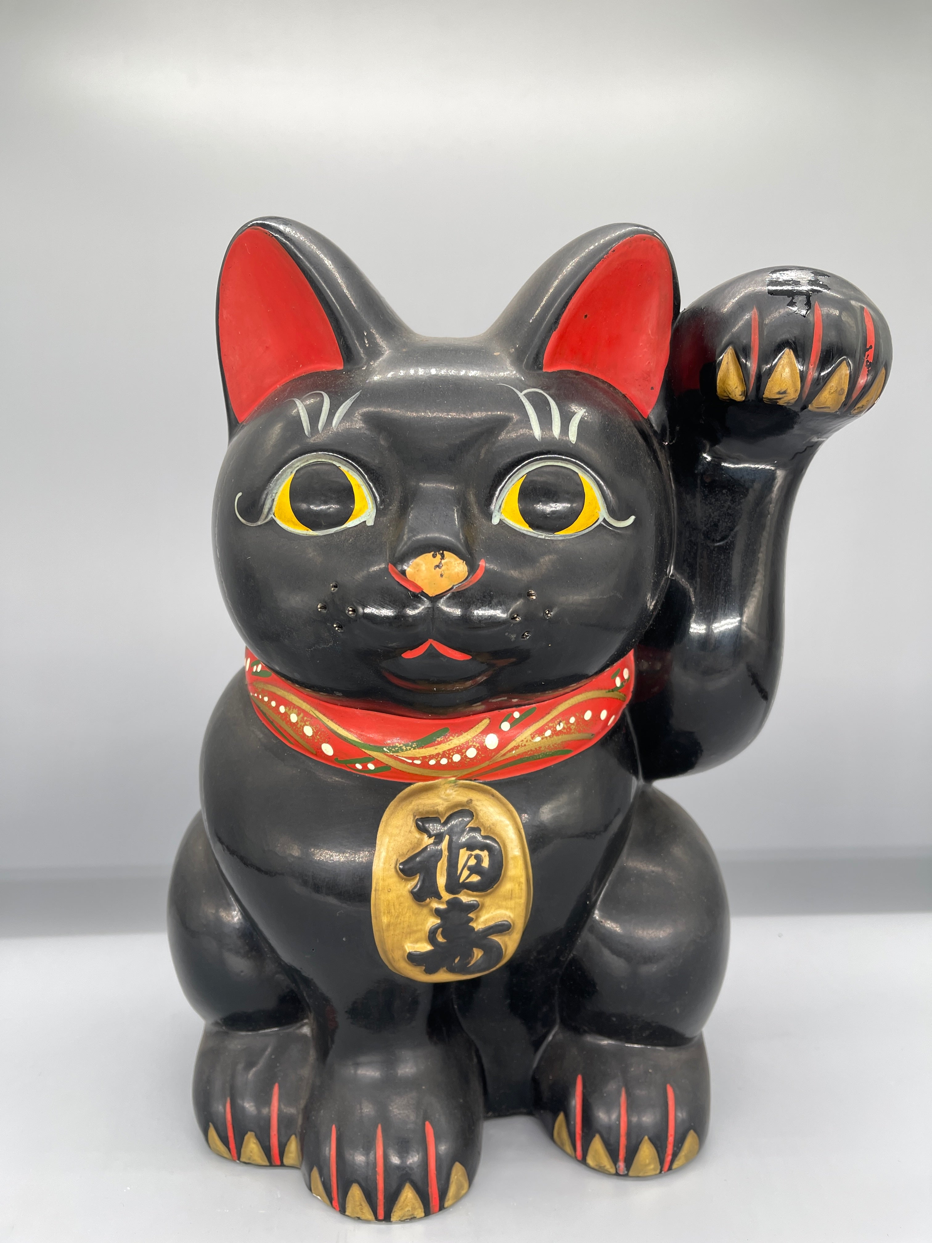 Vintage Japanese Black Ceramic Maneki Neko | c.1970