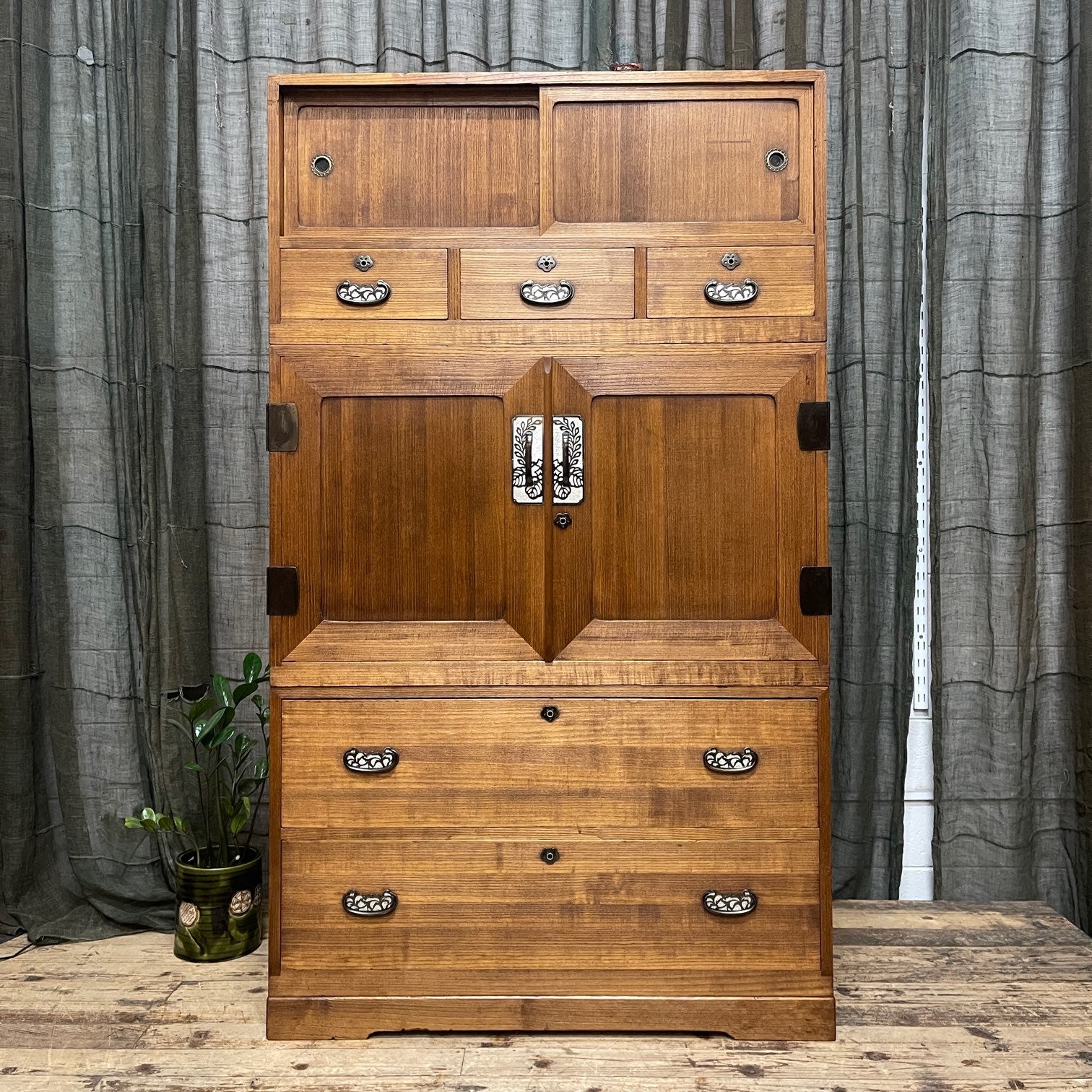 Japanese Kimono Chest of Drawers - Paulownia | Midcentury