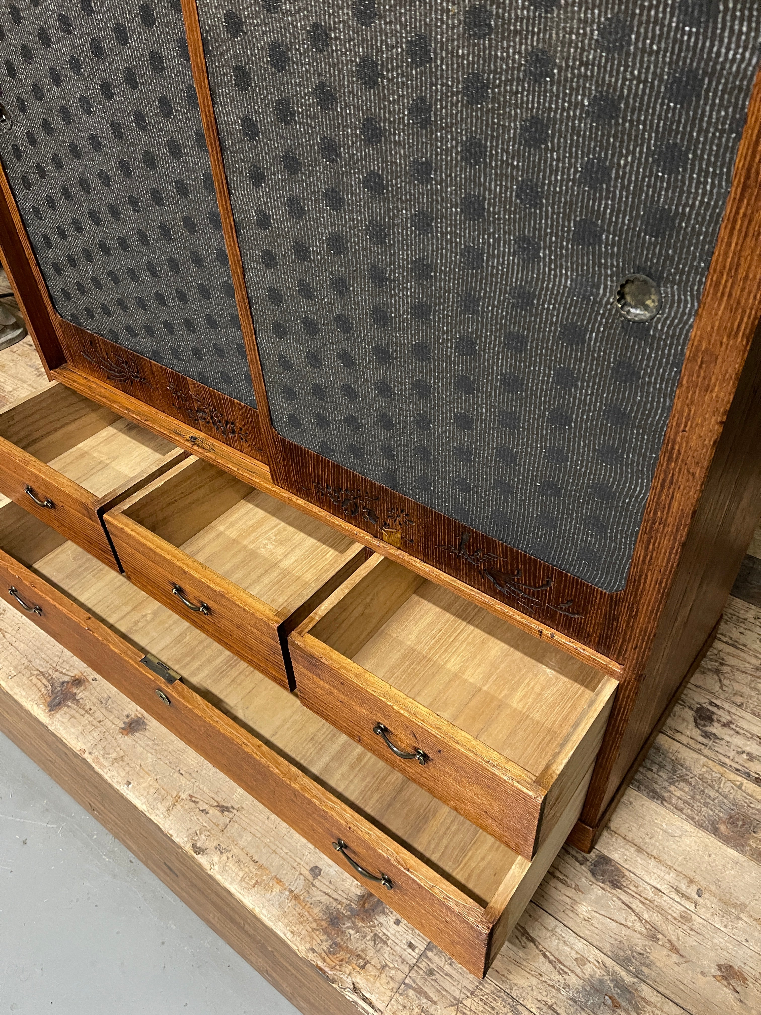 Cha Dansu, Japanese Tea Cabinet - Paulownia | Taisho