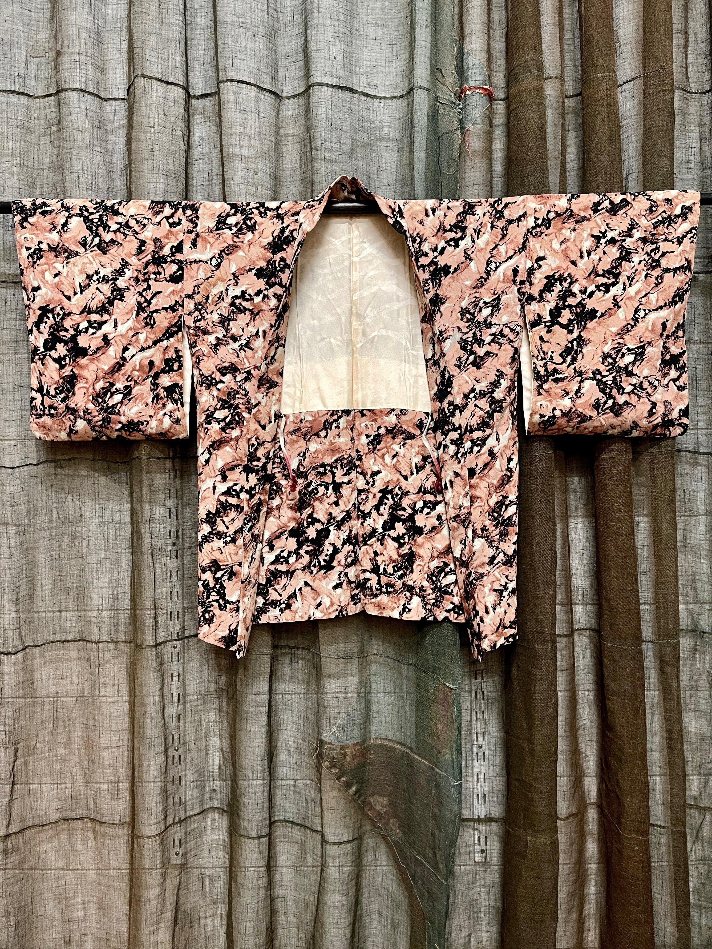 Japanese Haori-Kimono Jacket - Beige pink