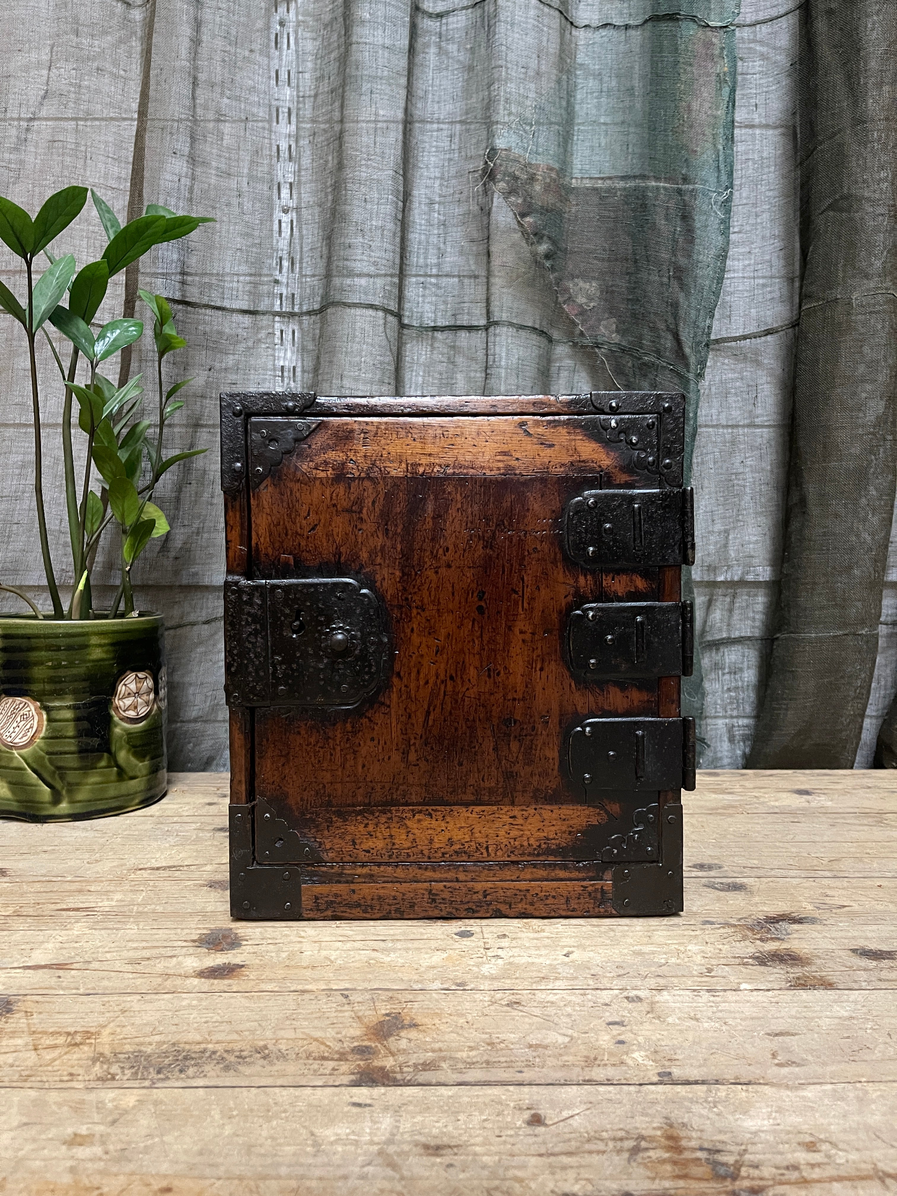 Funa Dansu, Japanese Ships Chest - Cypress | Edo