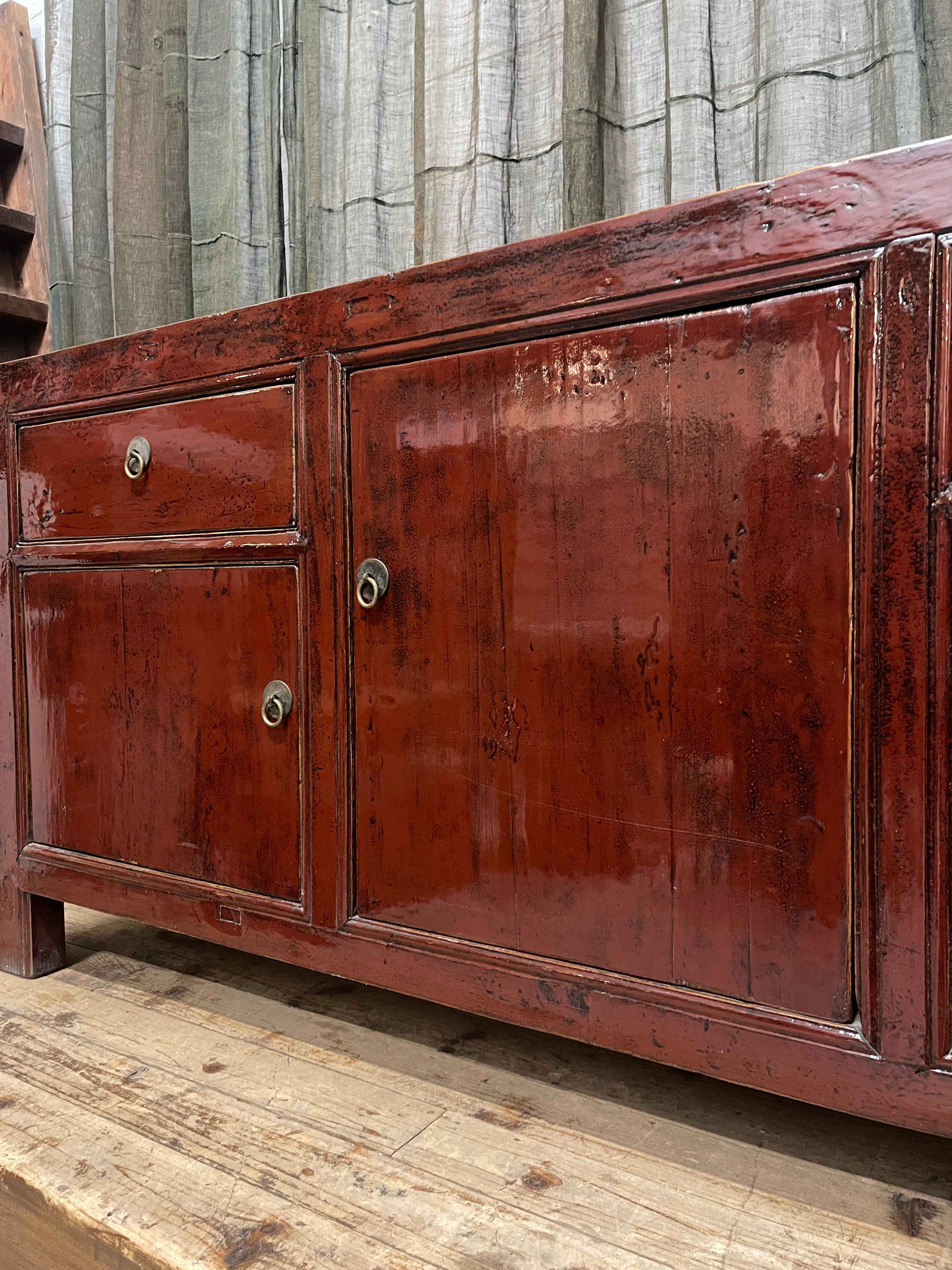 Antique Chinese Red Lacquered Sideboard - Early 20th Century