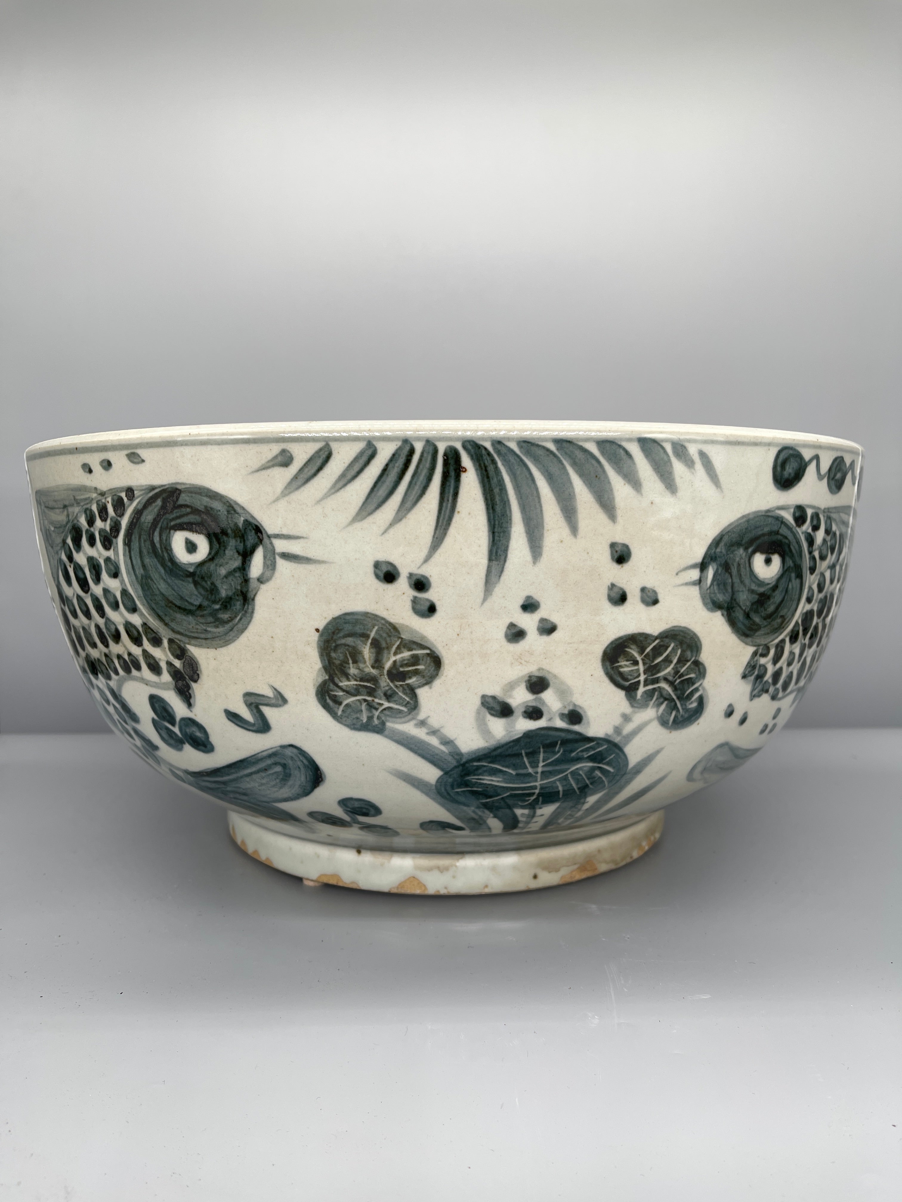 Large Chinese Hand Painted Porcelain Bowl