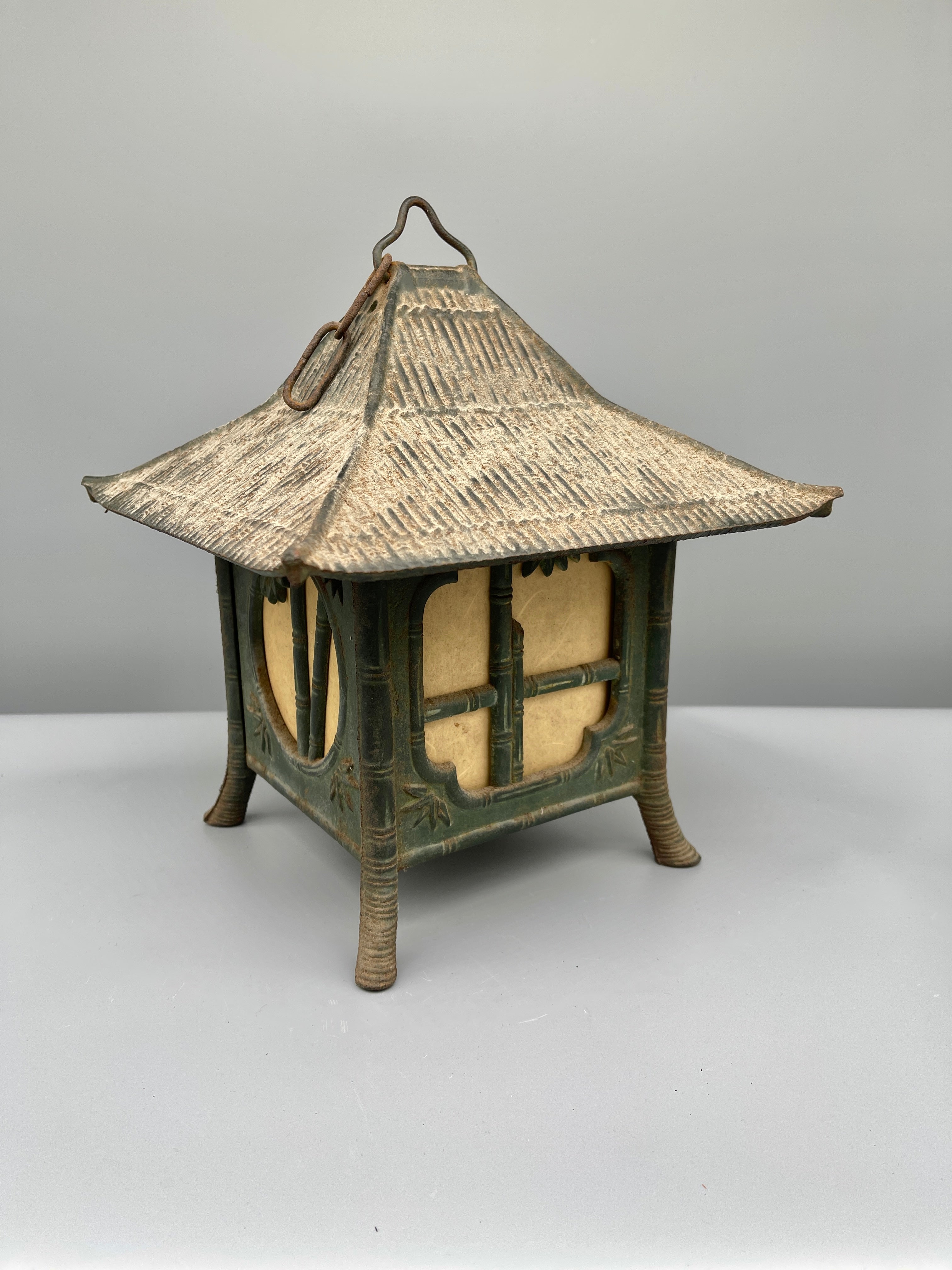 Japanese Hanging Iron Lantern, Tsuri doro