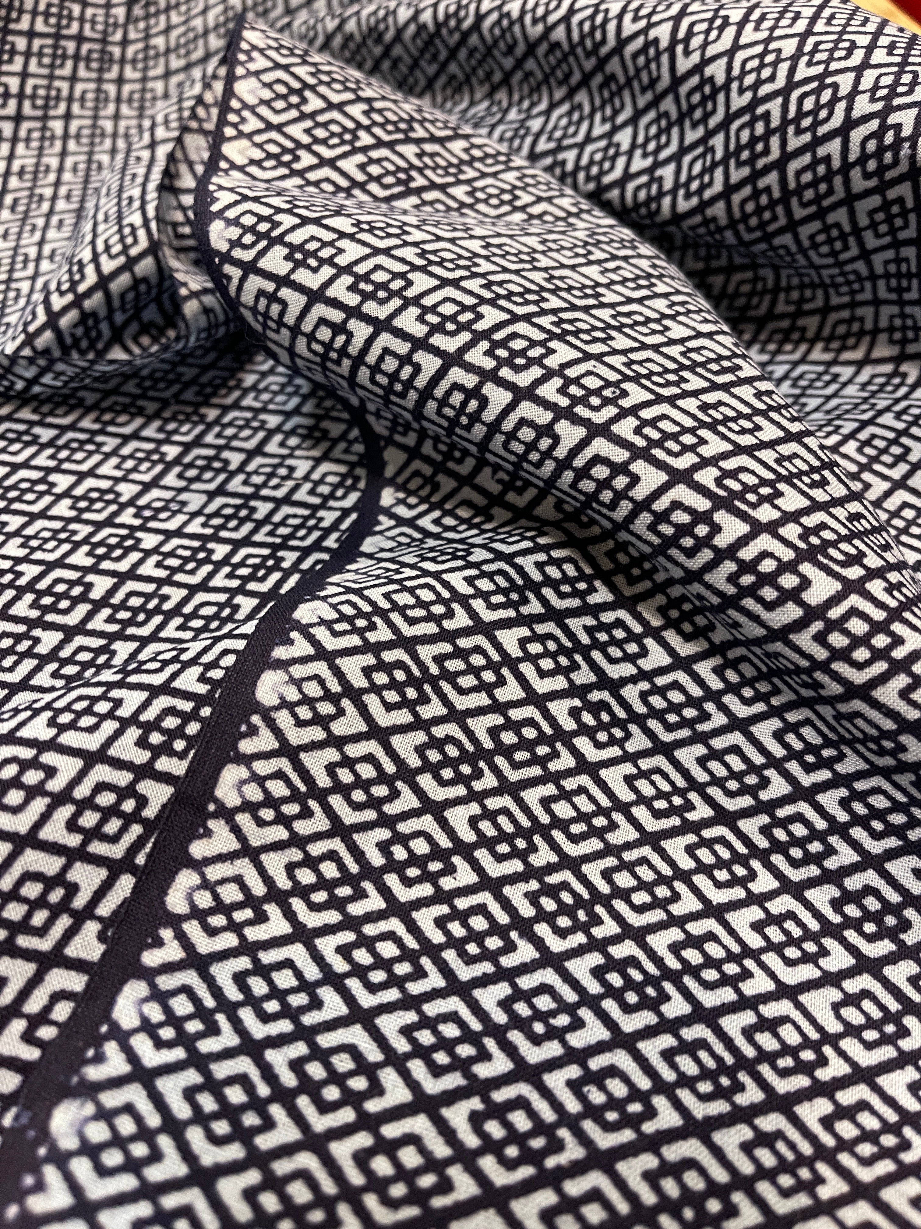 Japanese Yukata Cotton Fabric, Indigo Geometric Pattern