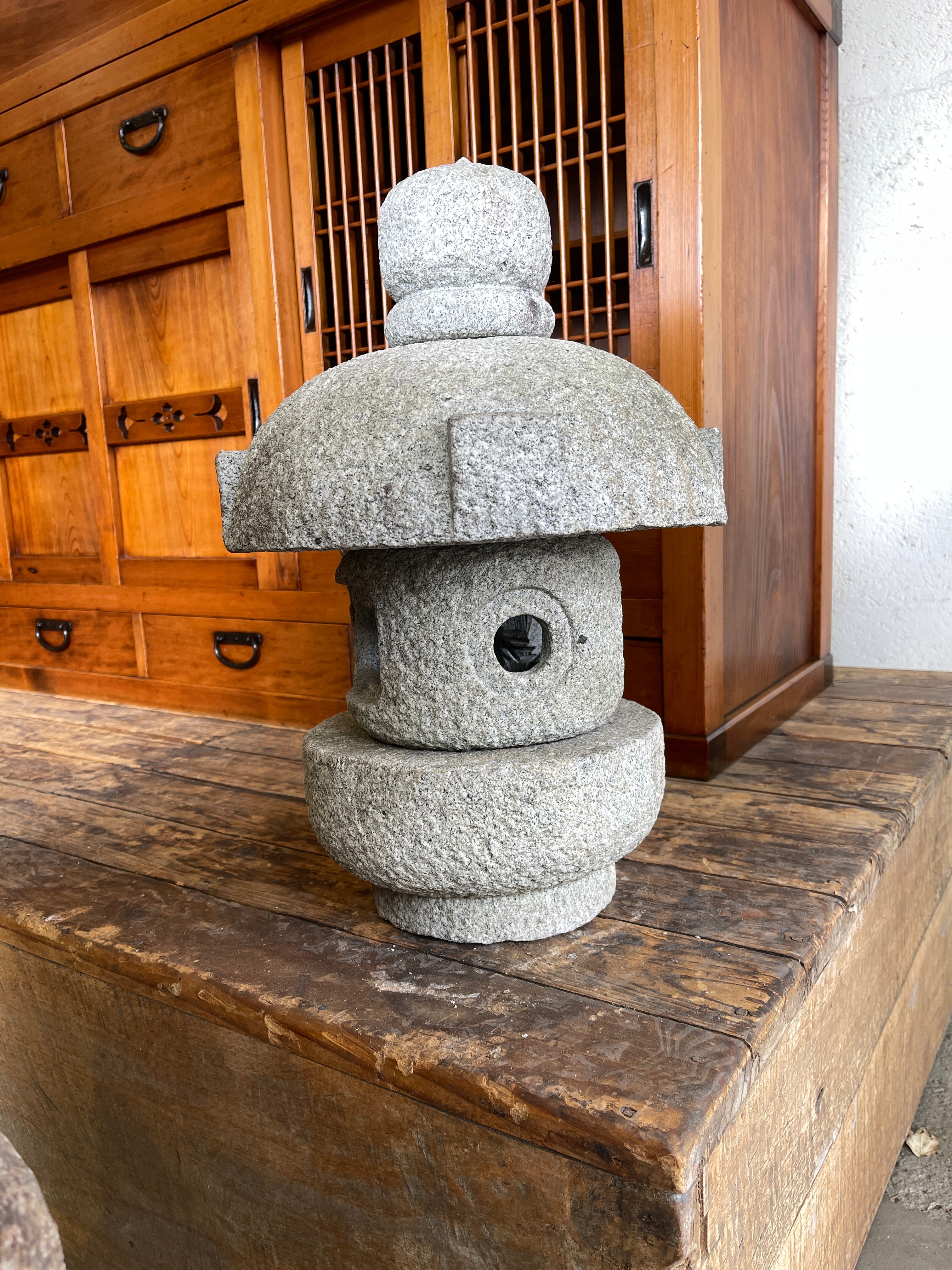 Small Misaki Japanese Garden Lantern - Granite