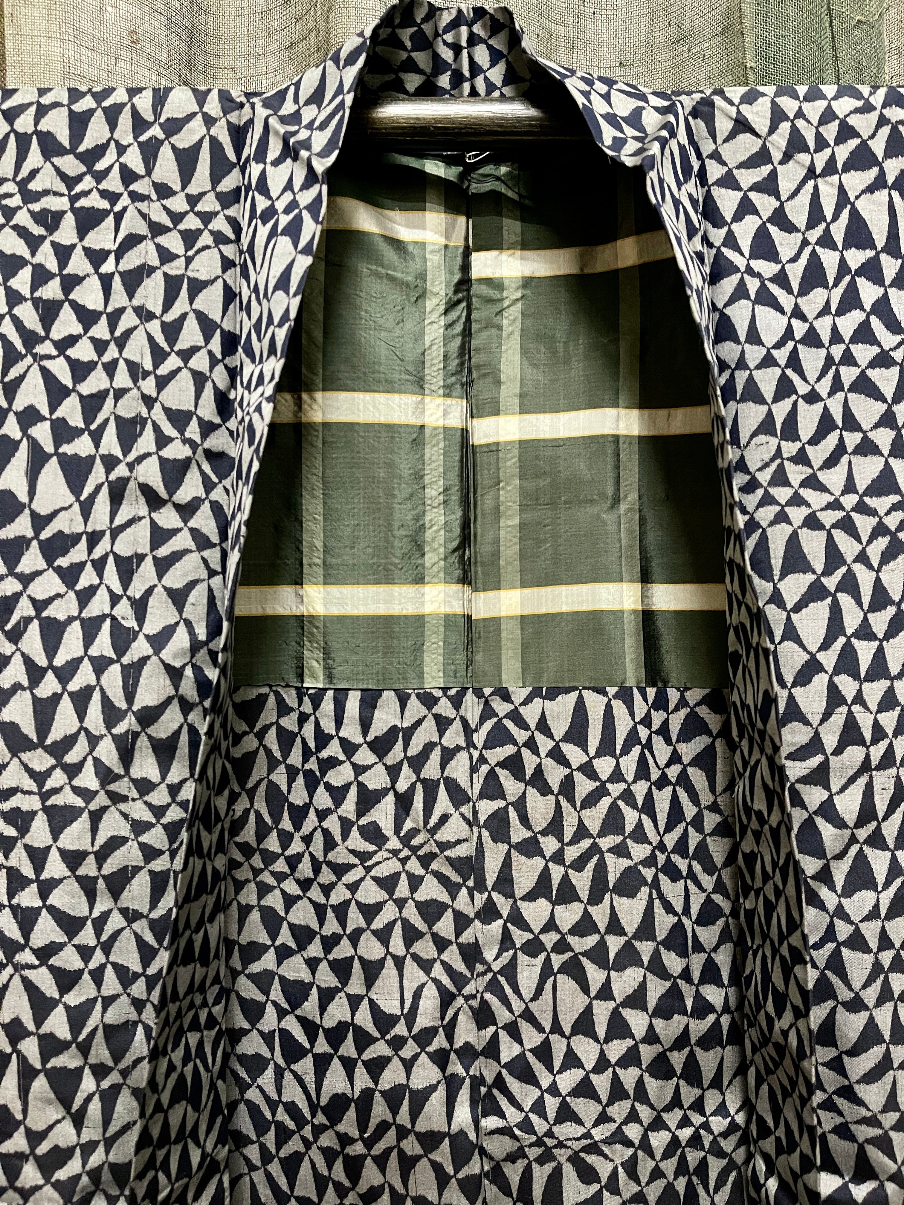 Japanese Haori-Kimono Jacket - Grey Meisen Silk