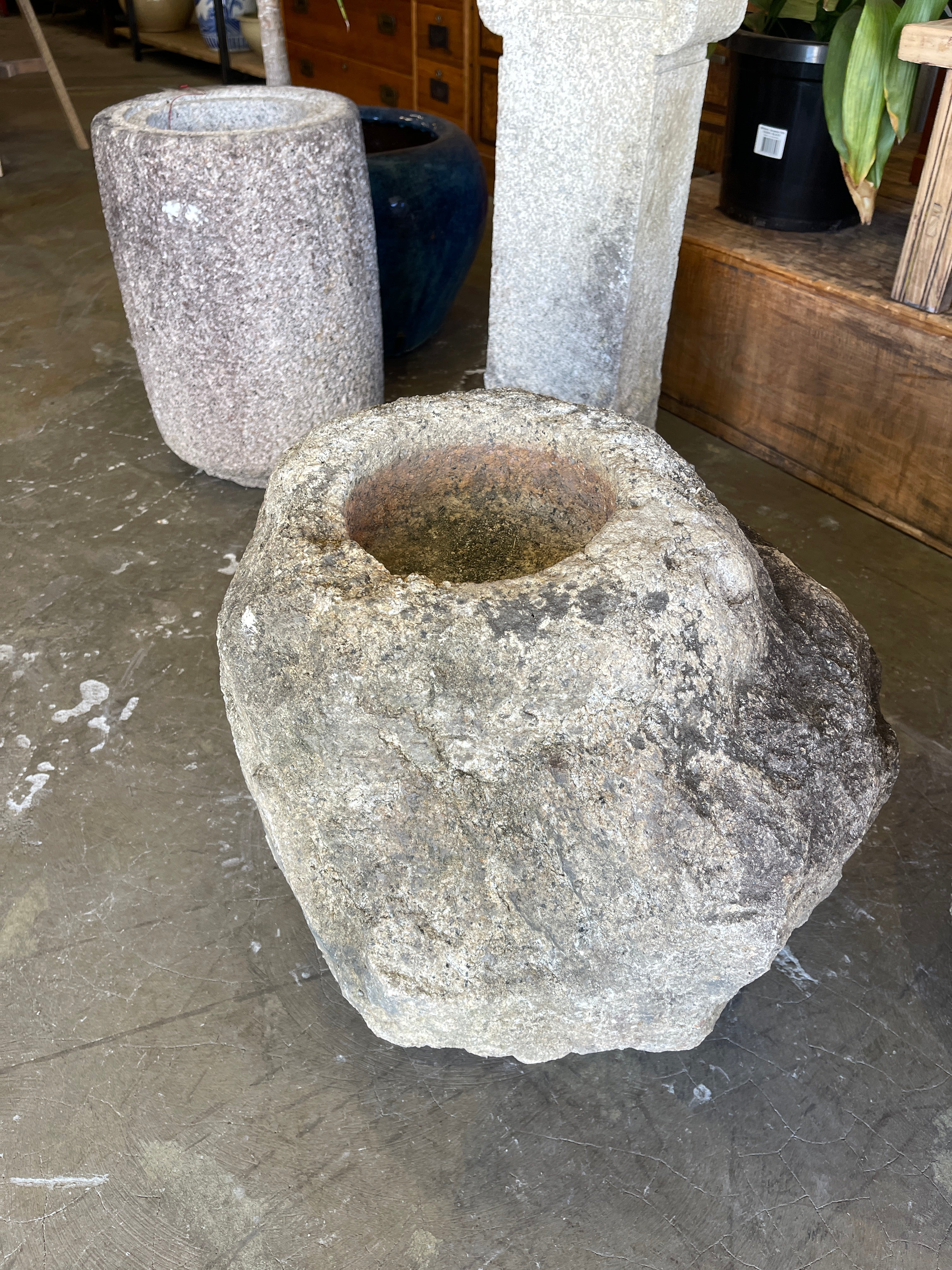 Japanese Chozubachi, Stone Water Basin - Granite | Meiji