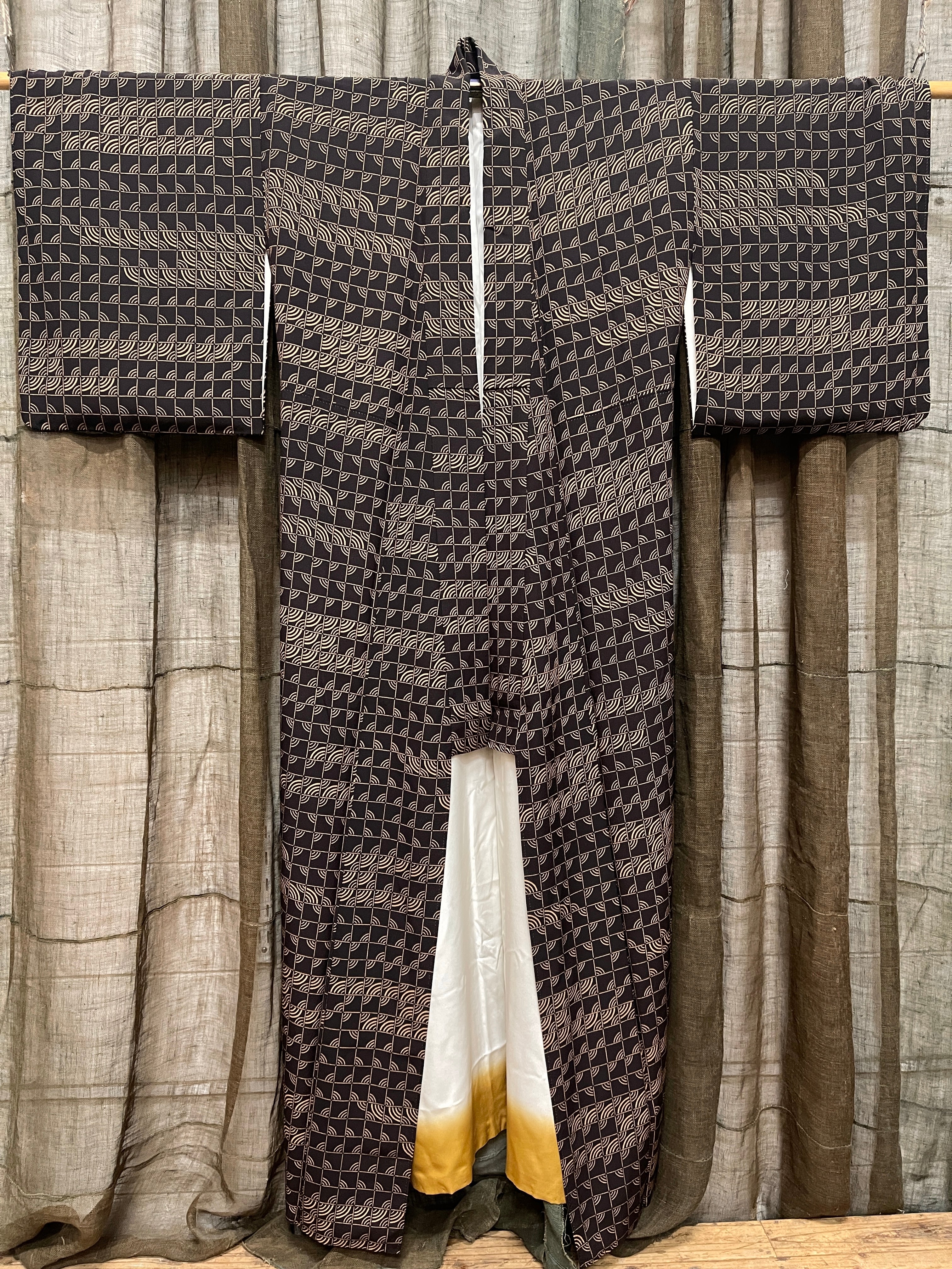 Vintage Japanese Silk Kimono | Dark Brown