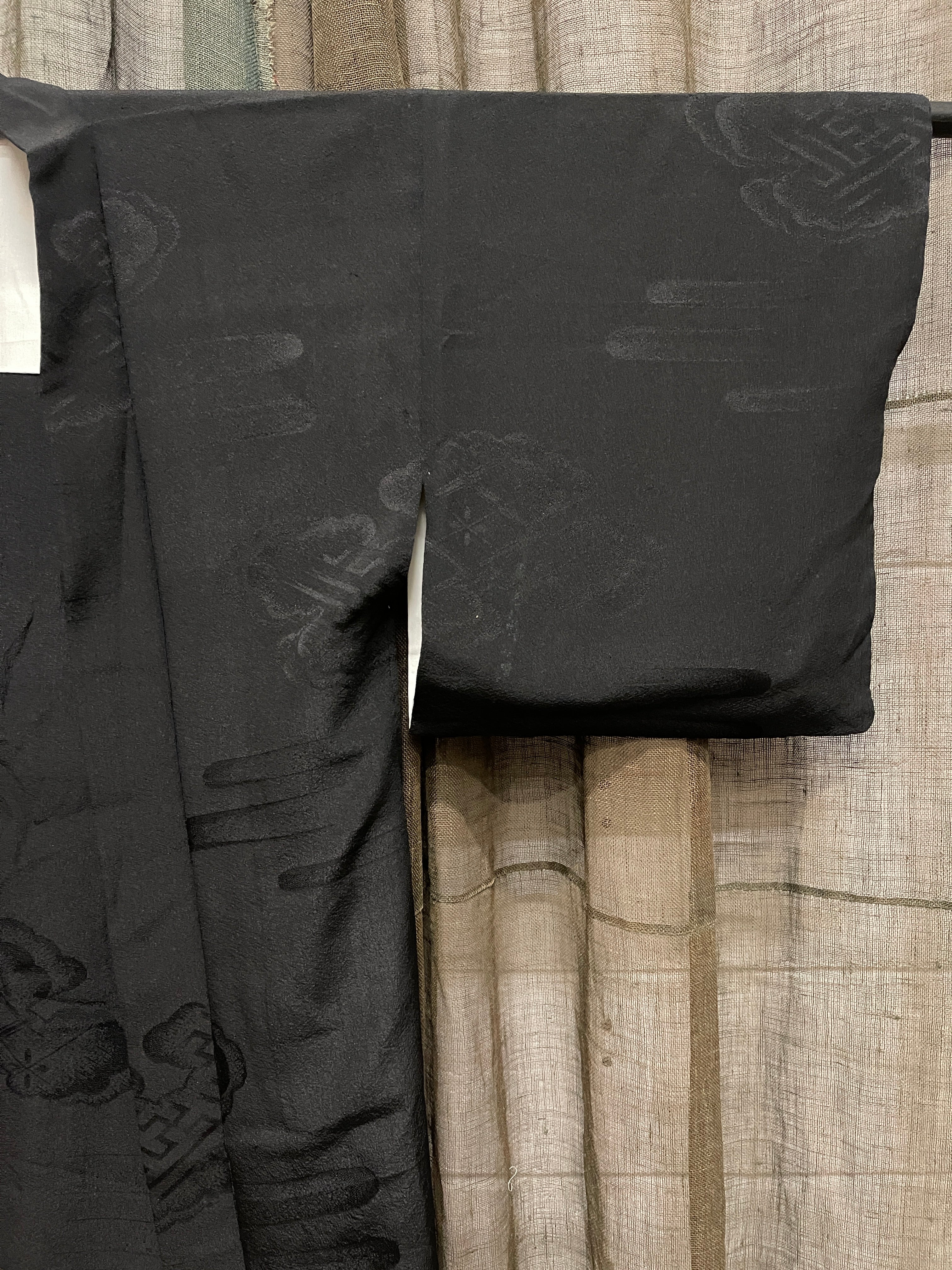 Japanese Haori-Kimono Silk Jacket - Plain Black