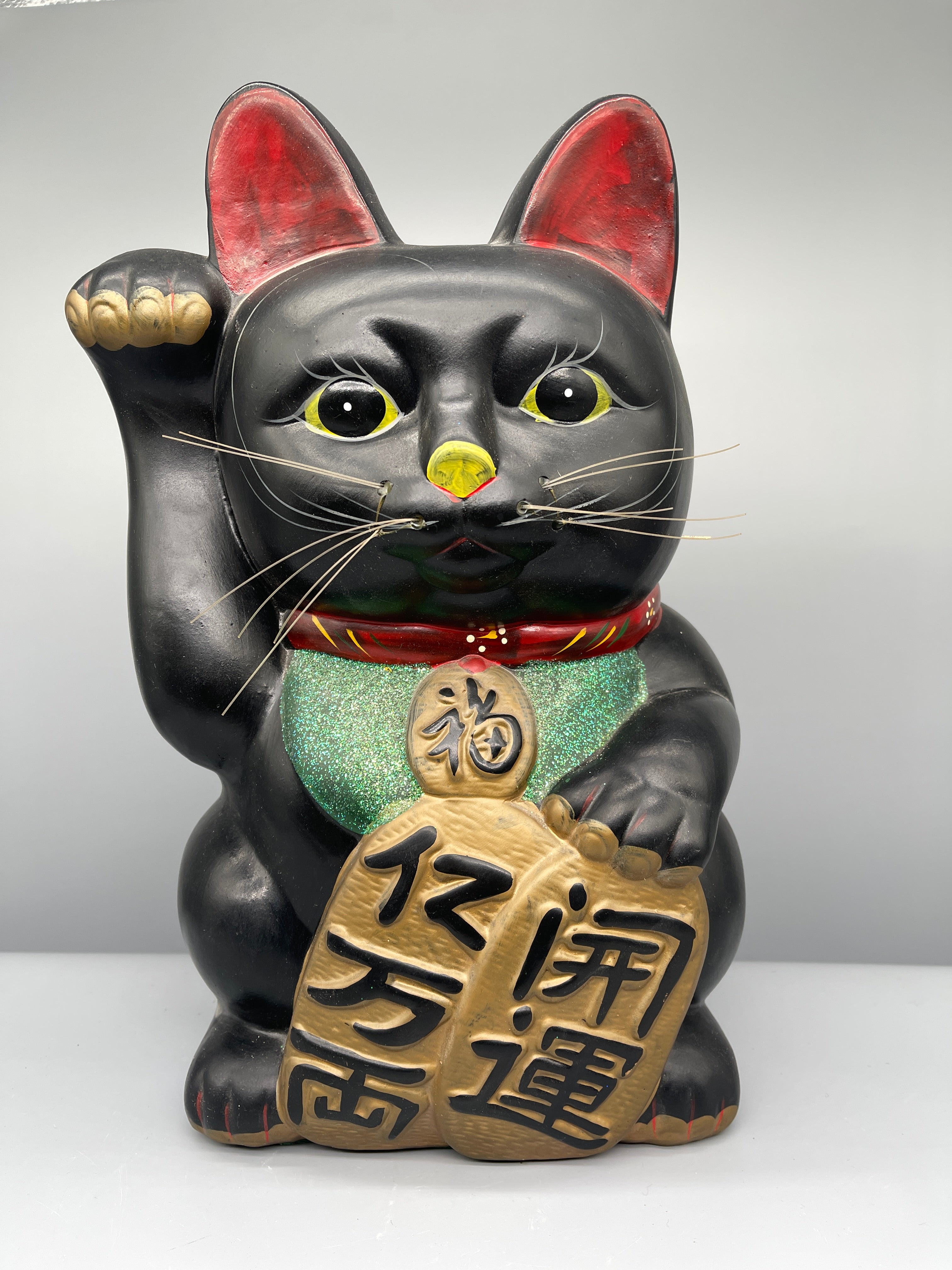 Vintage Japanese Black Ceramic Maneki Neko | c.1970