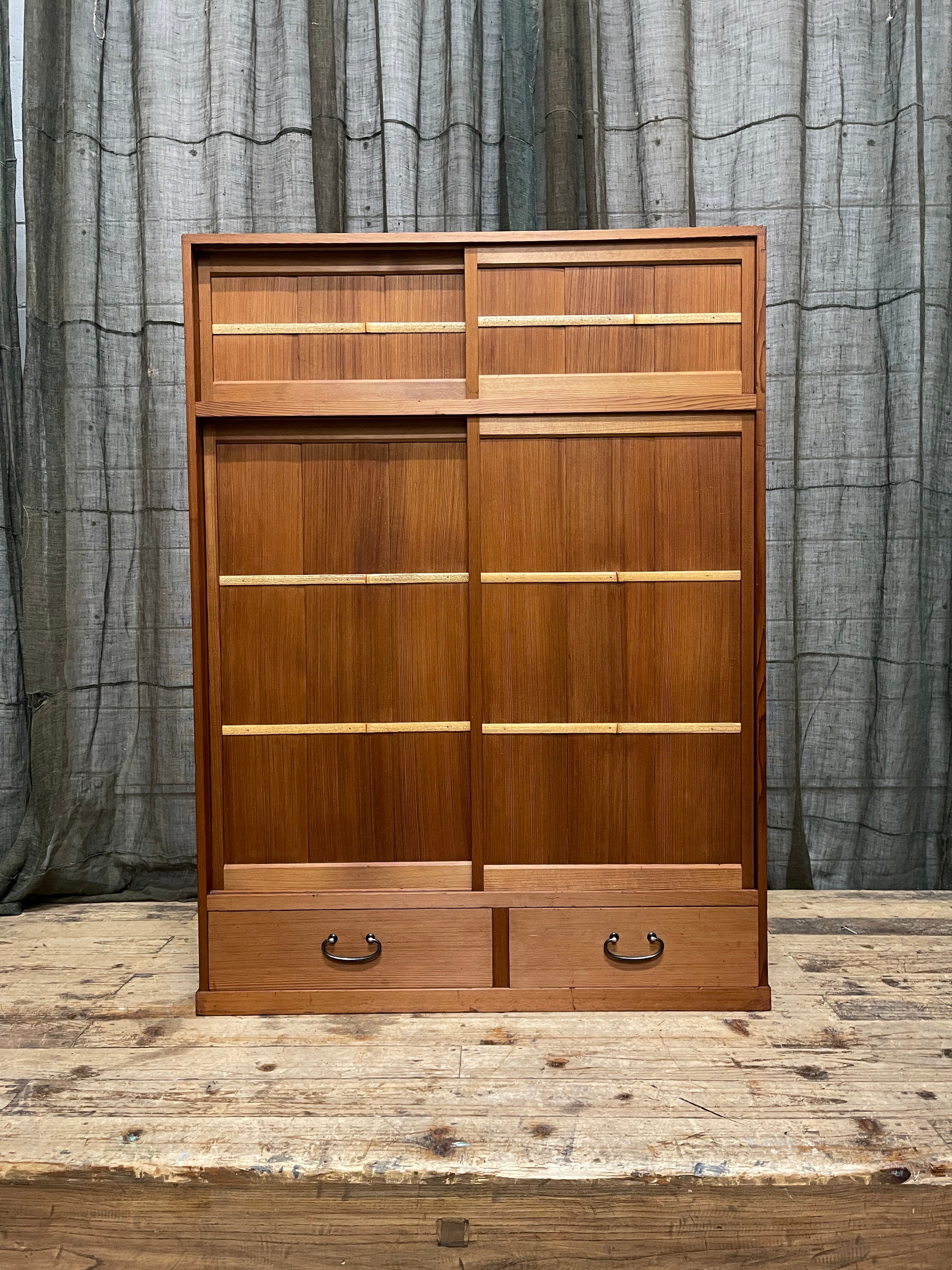 Cha-Mizuya Dansu, Japanese Tea Cabinet - Cedar | Showa