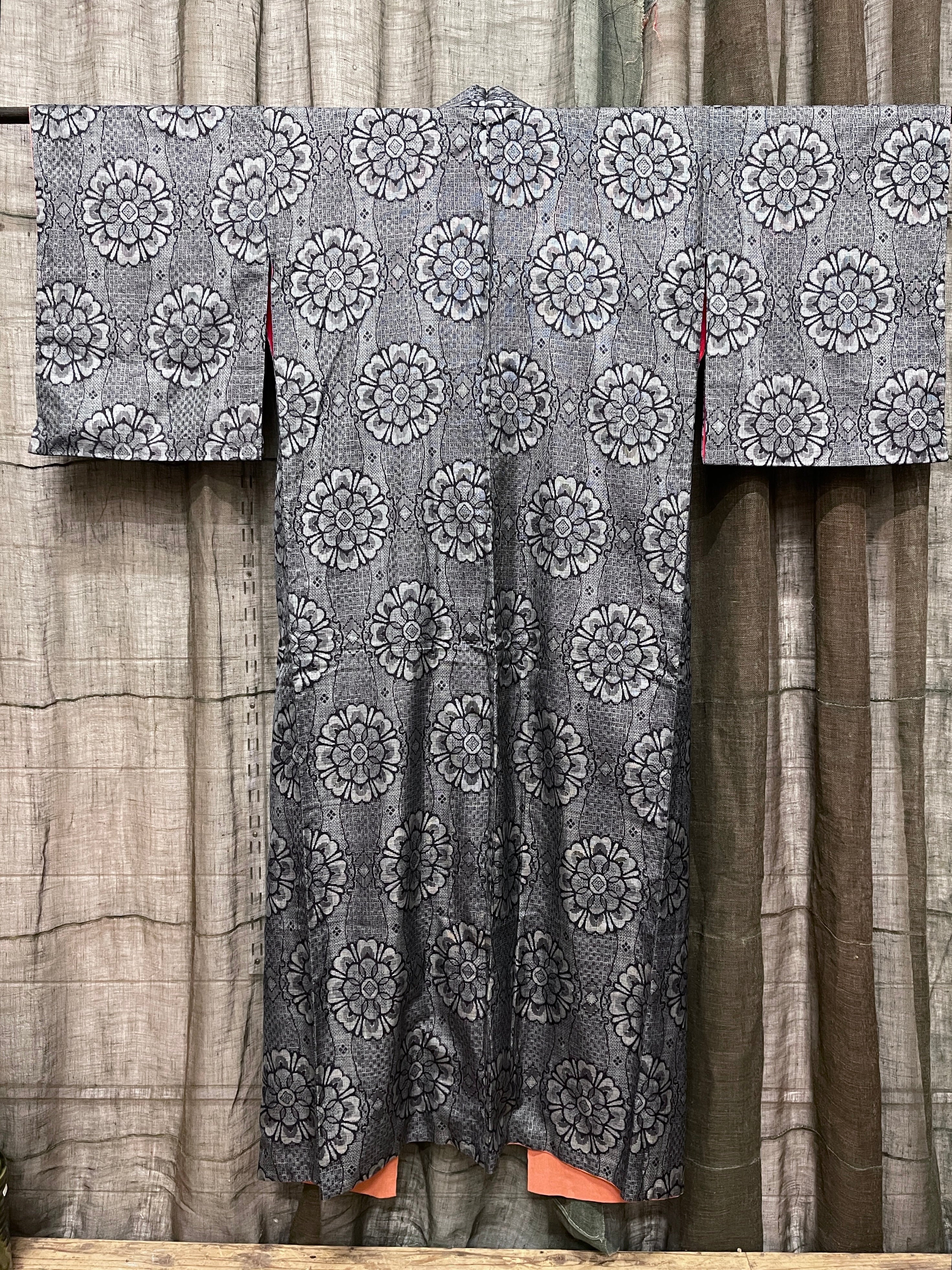 Vintage Japanese Oshima Silk Kimono | Floral Design