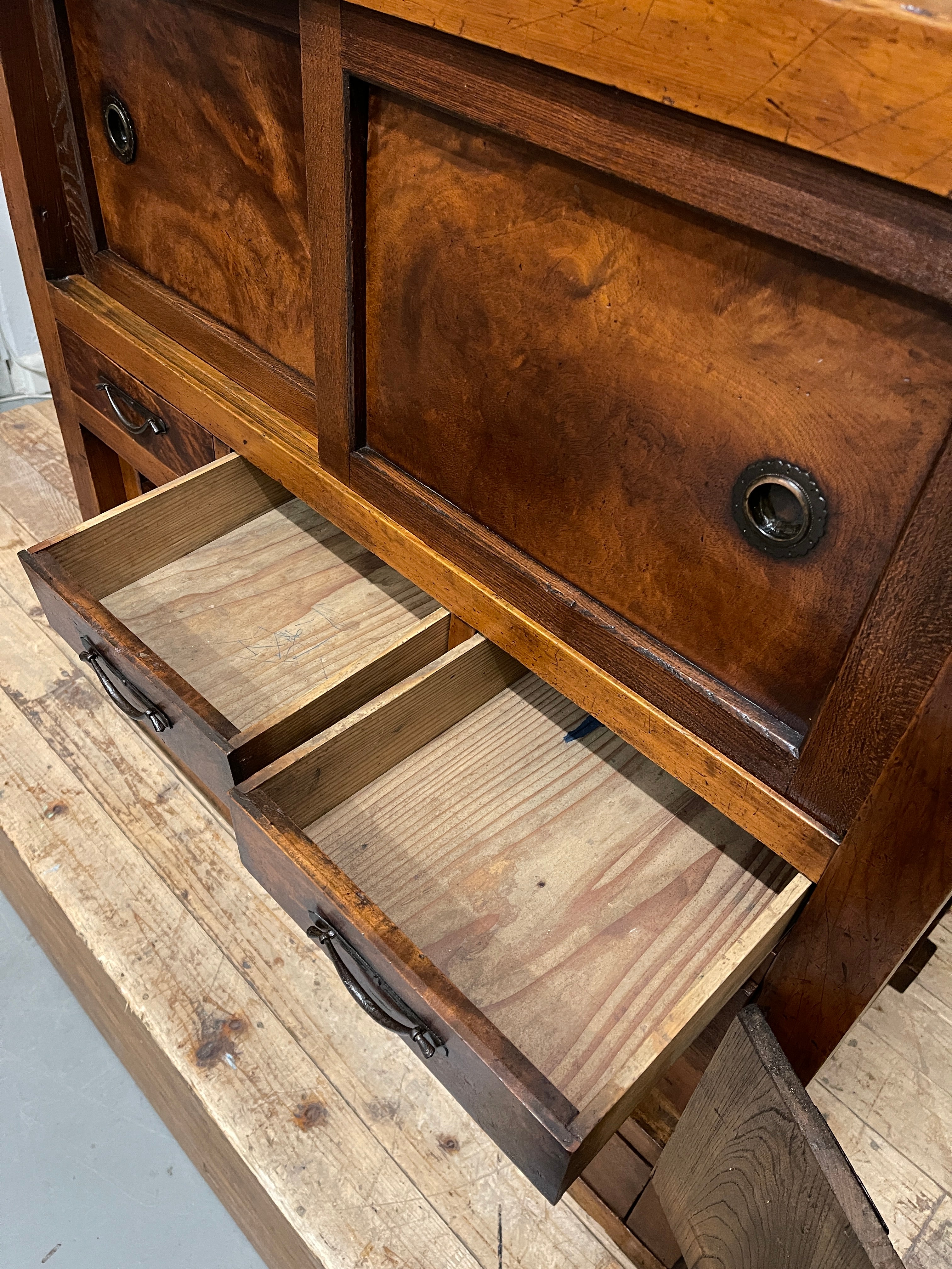 Japanese Choba Dansu, Merchant’s Chest – Cypress & Cedar & Elm | Edo