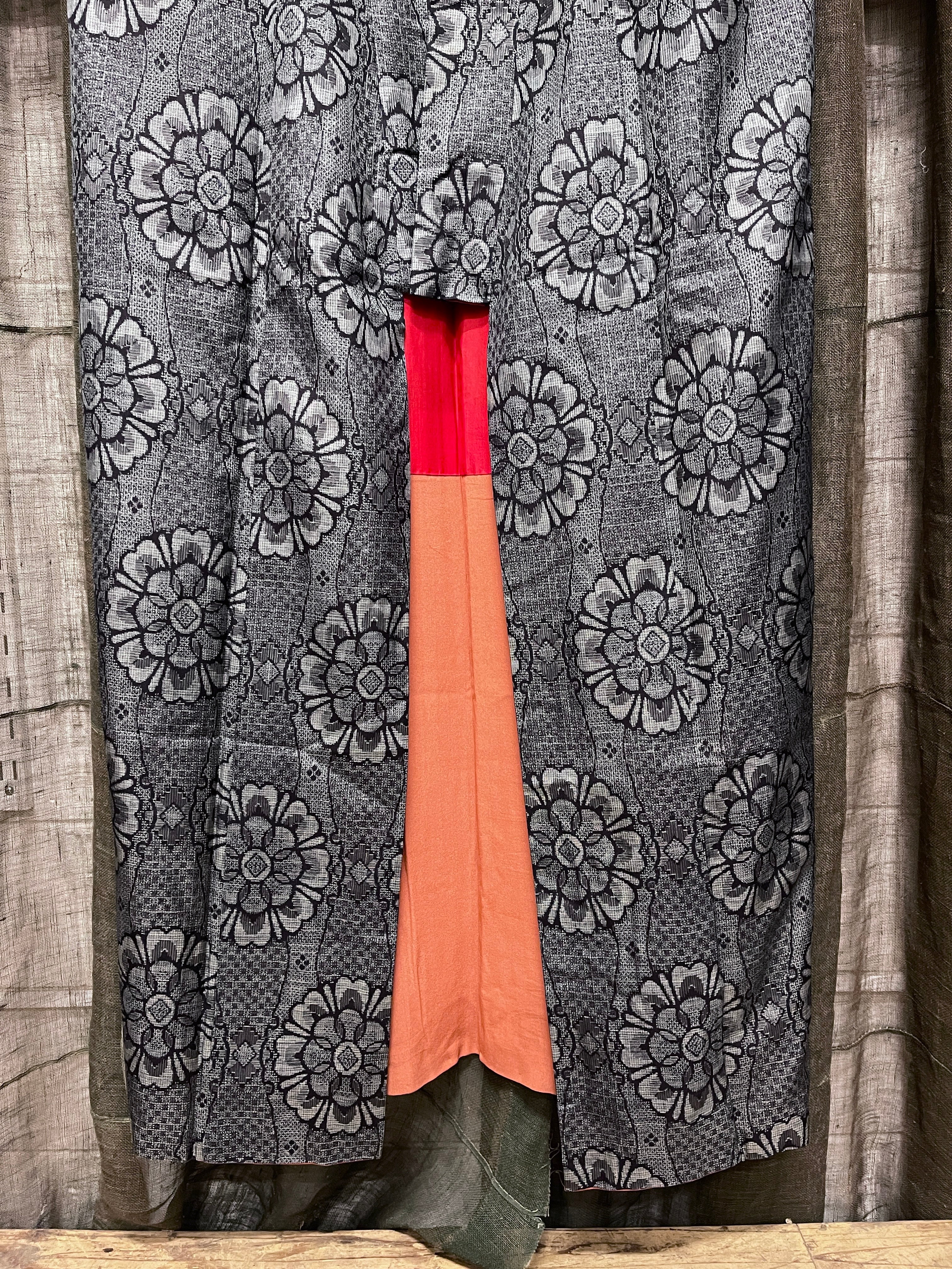 Vintage Japanese Oshima Silk Kimono | Floral Design