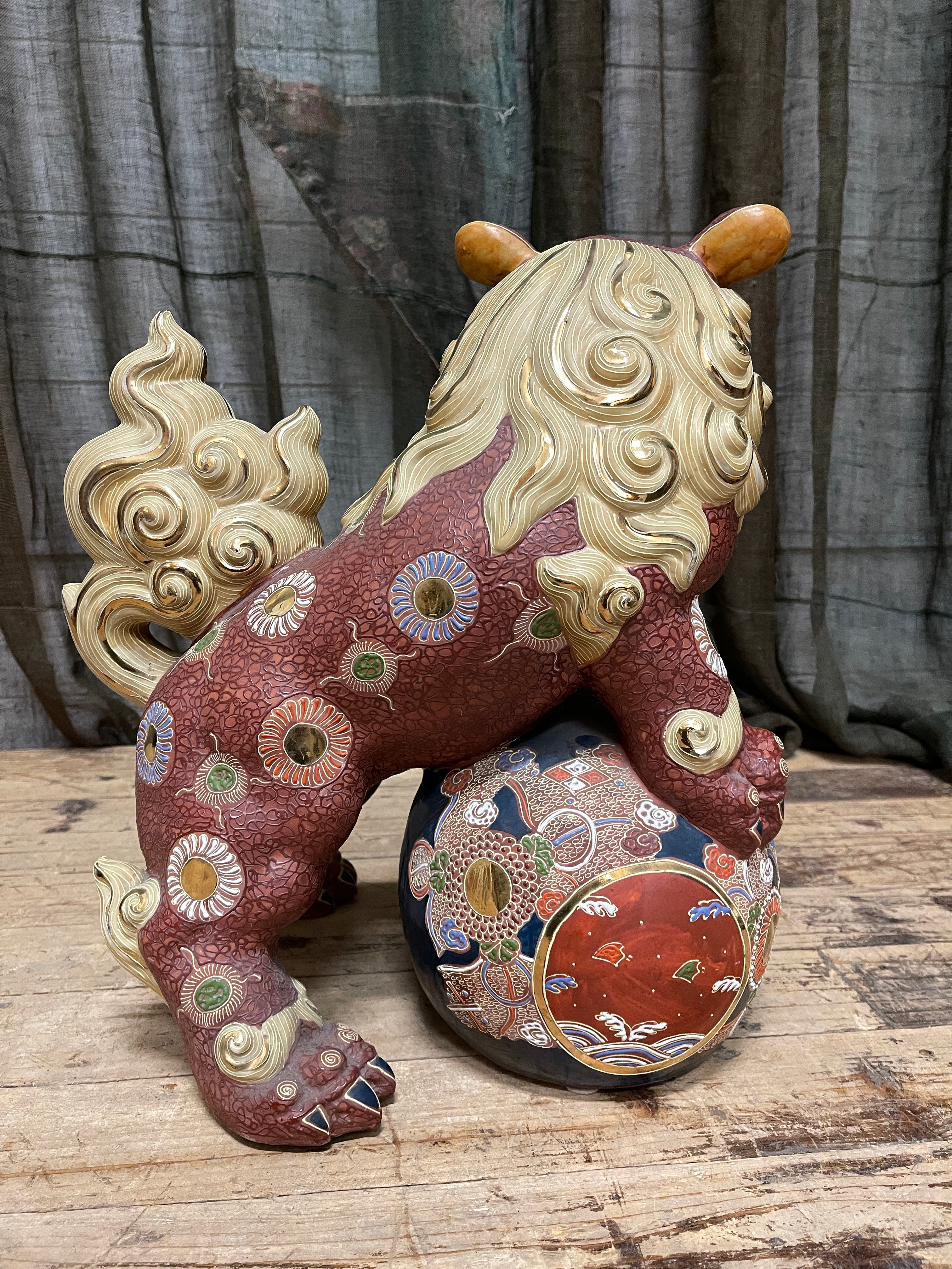 Vintage Japanese Kutani Porcelain Shi-Shi | c.1970