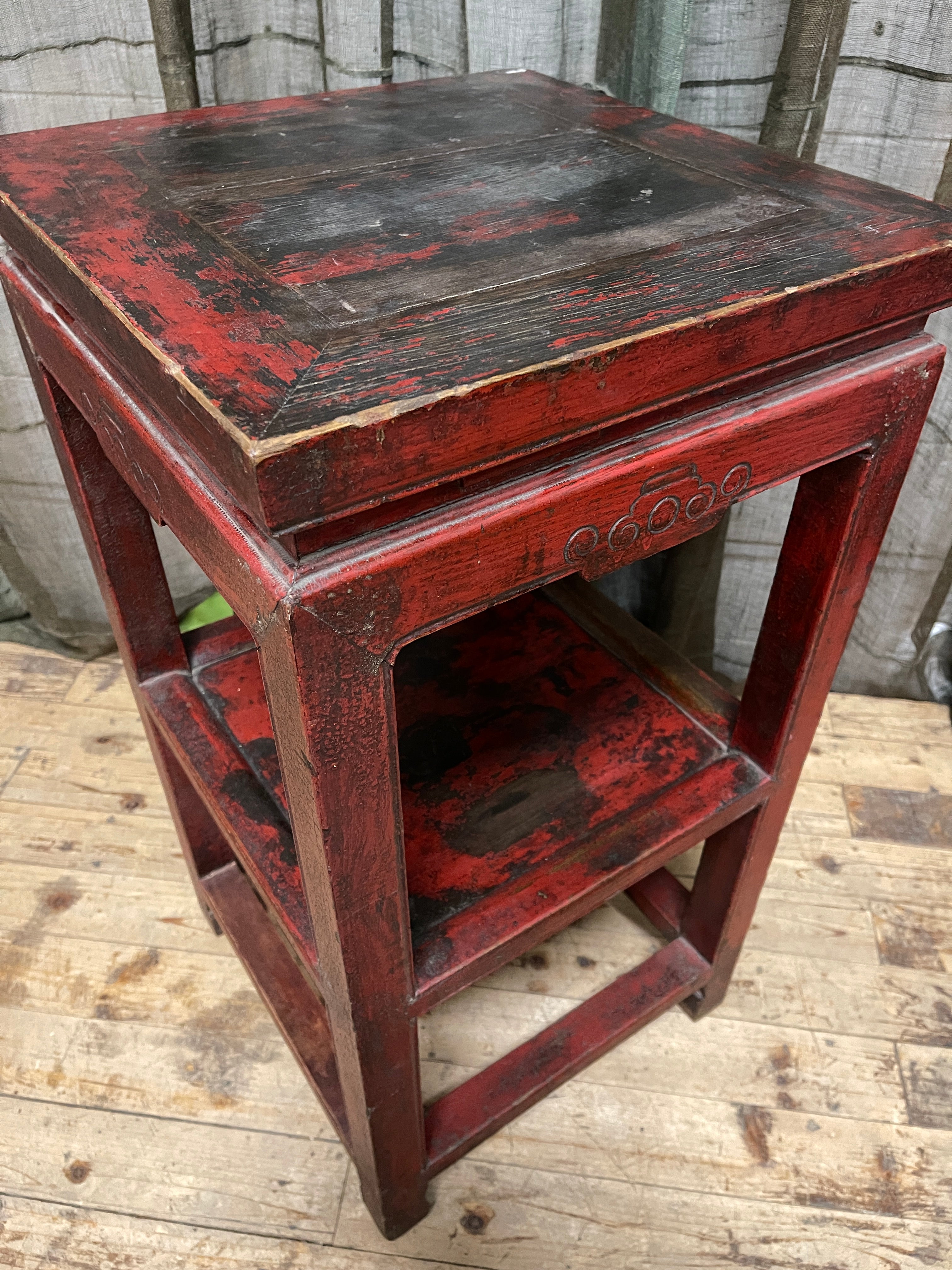 Chinese Red Flower Stand