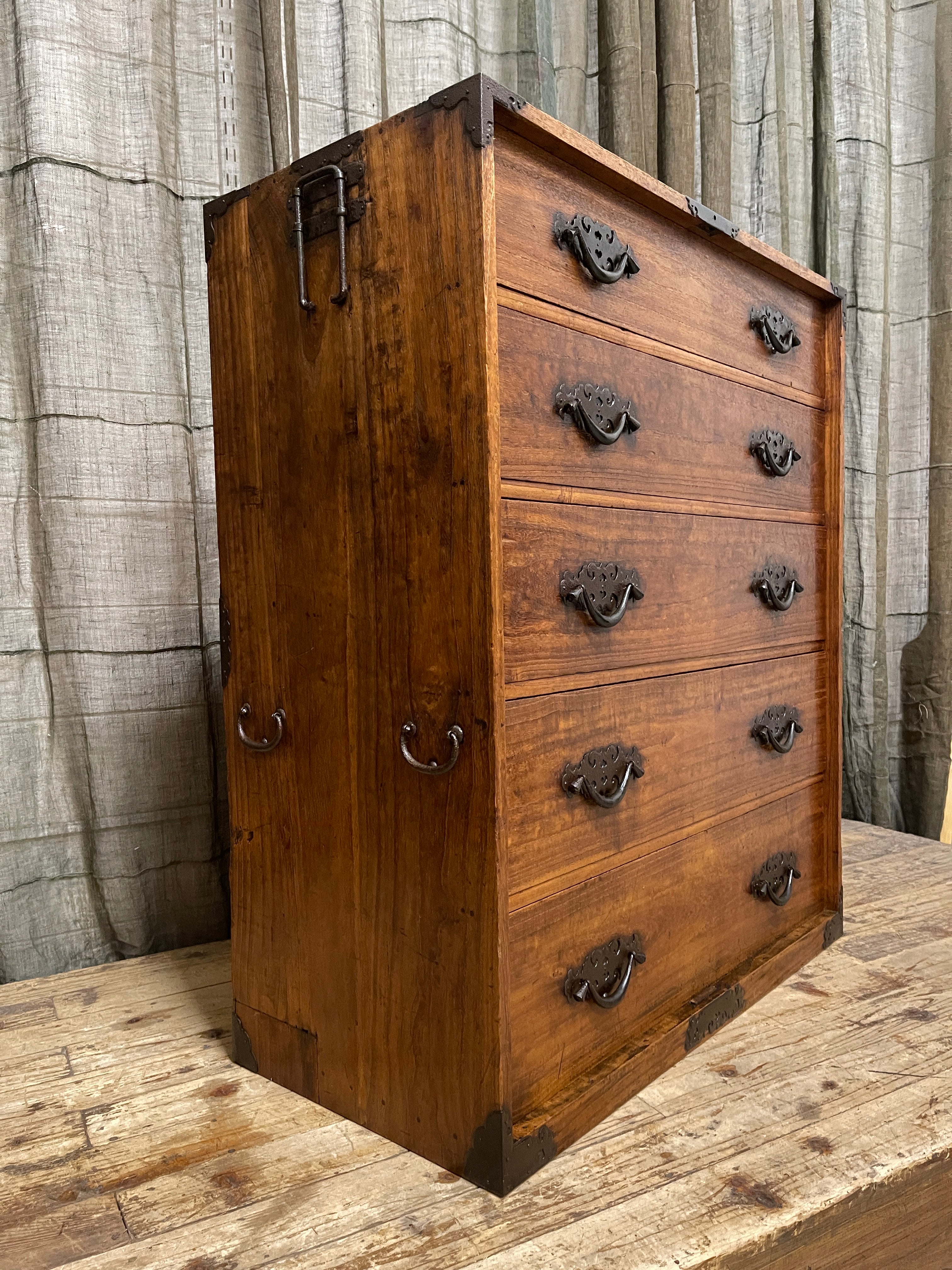 Japanese Chest Of Drawers - Paulownia | Meiji