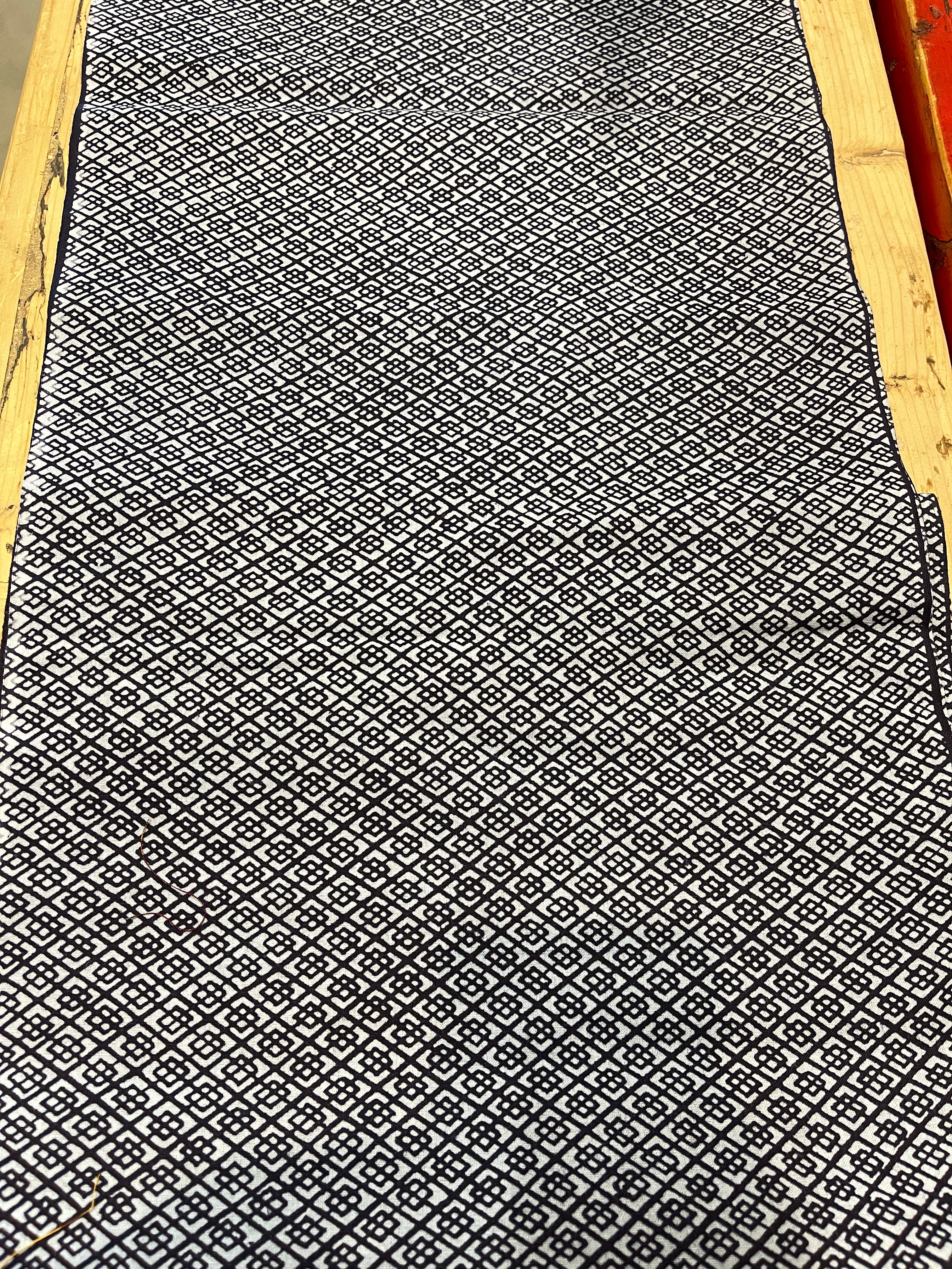Japanese Yukata Cotton Fabric, Indigo Geometric Pattern
