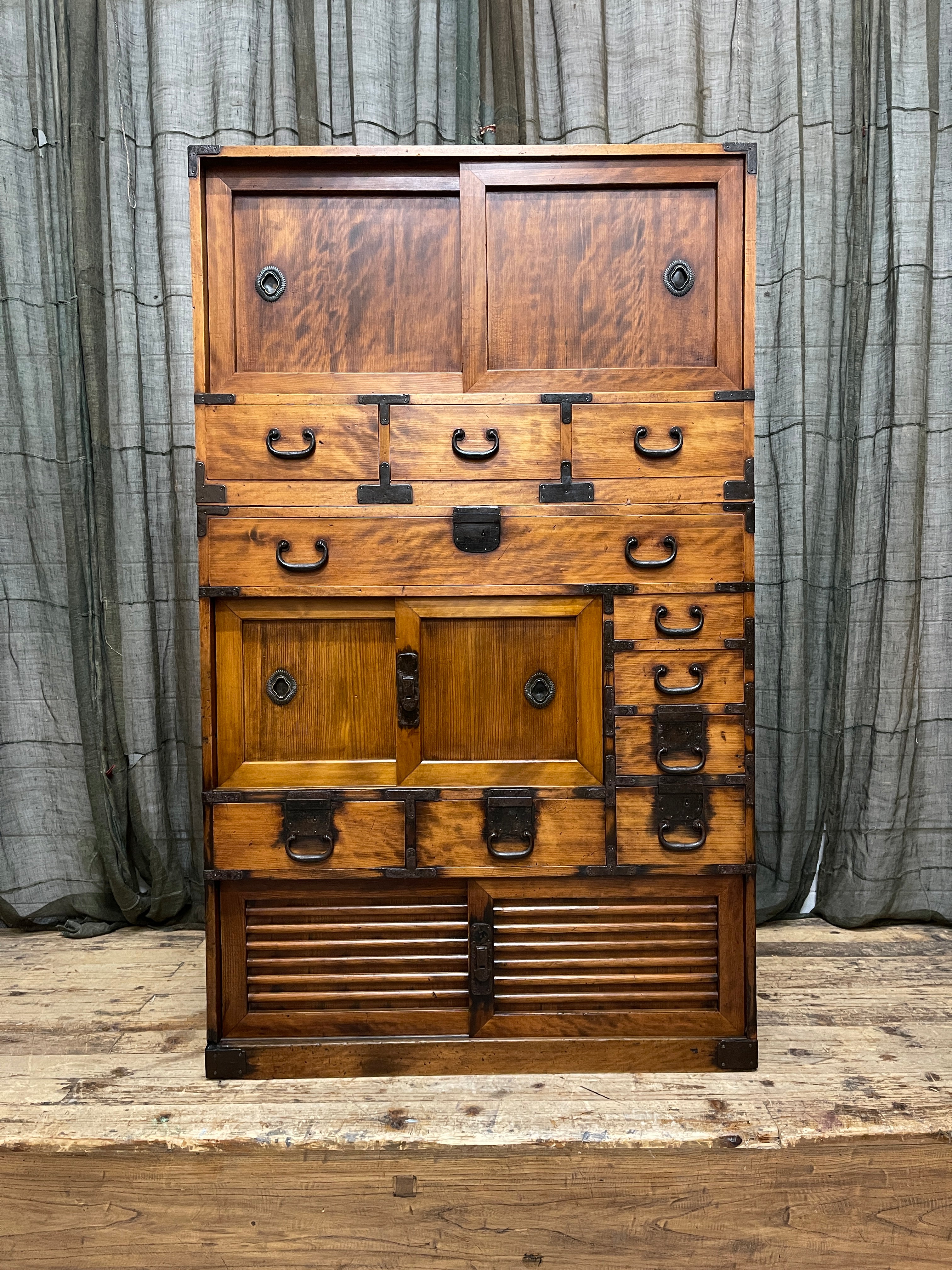 Japanese Choba Dansu, Merchant’s Chest From Osaka – Cedar & Cypress | Meiji