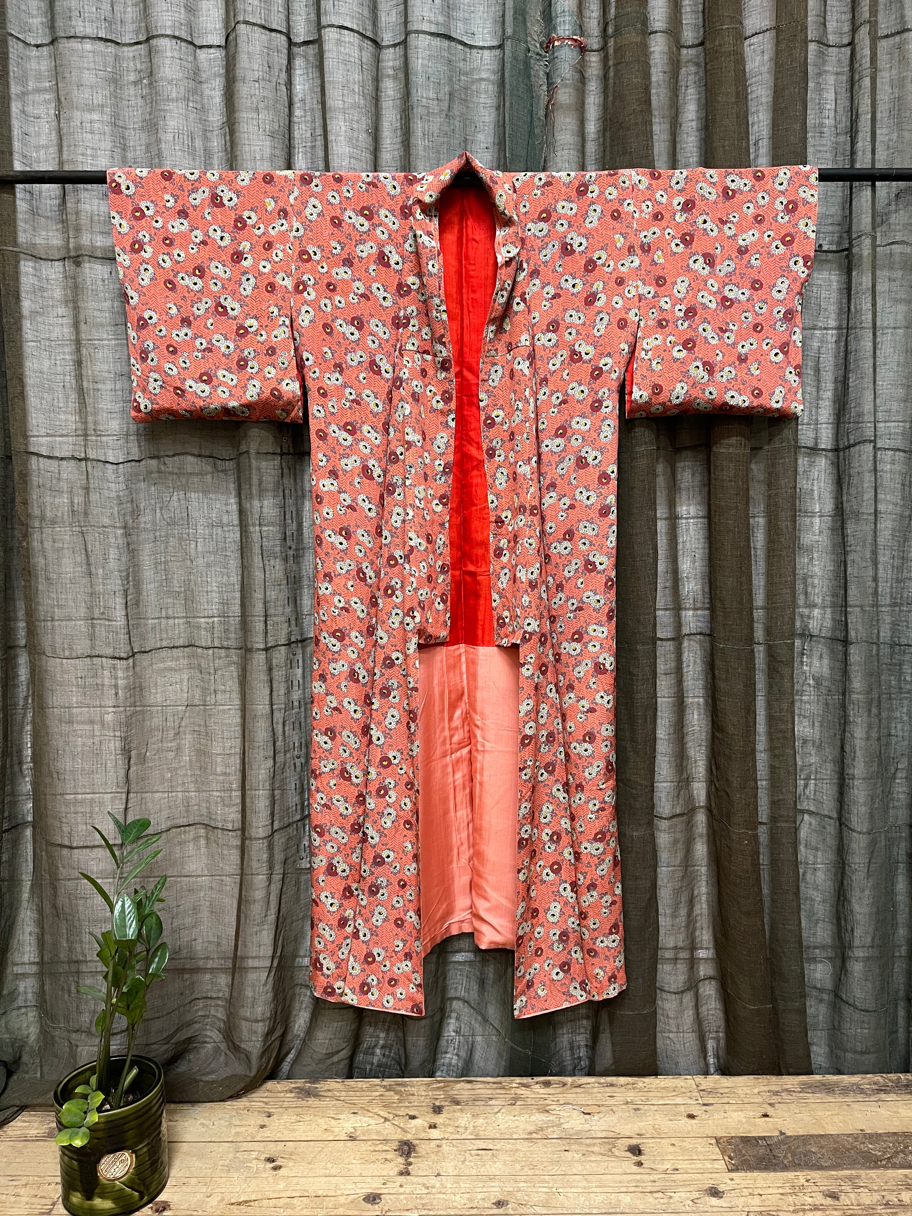 Vintage Japanese Silk Kimono | Pink, Floral Design
