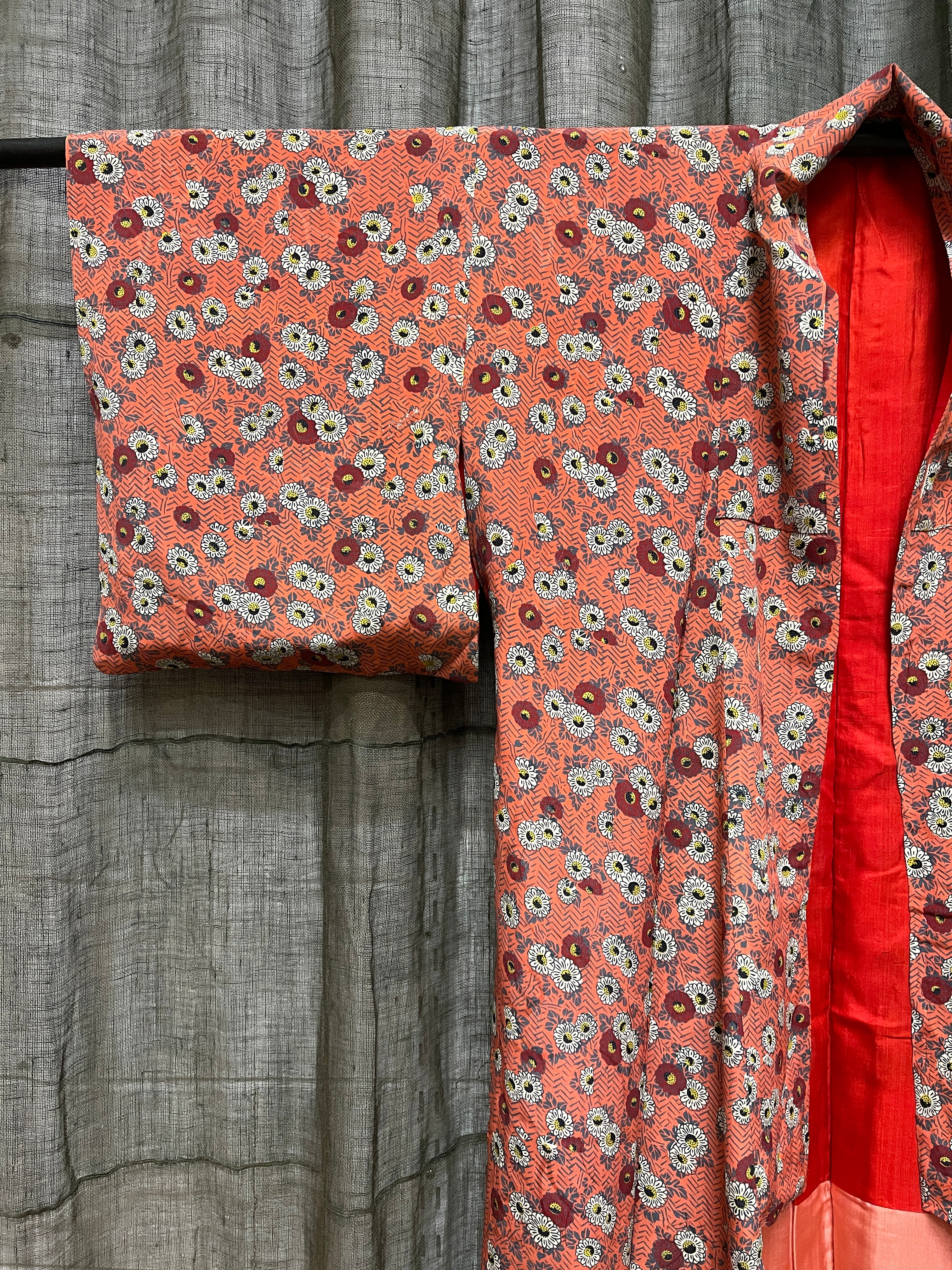 Vintage Japanese Silk Kimono | Pink, Floral Design